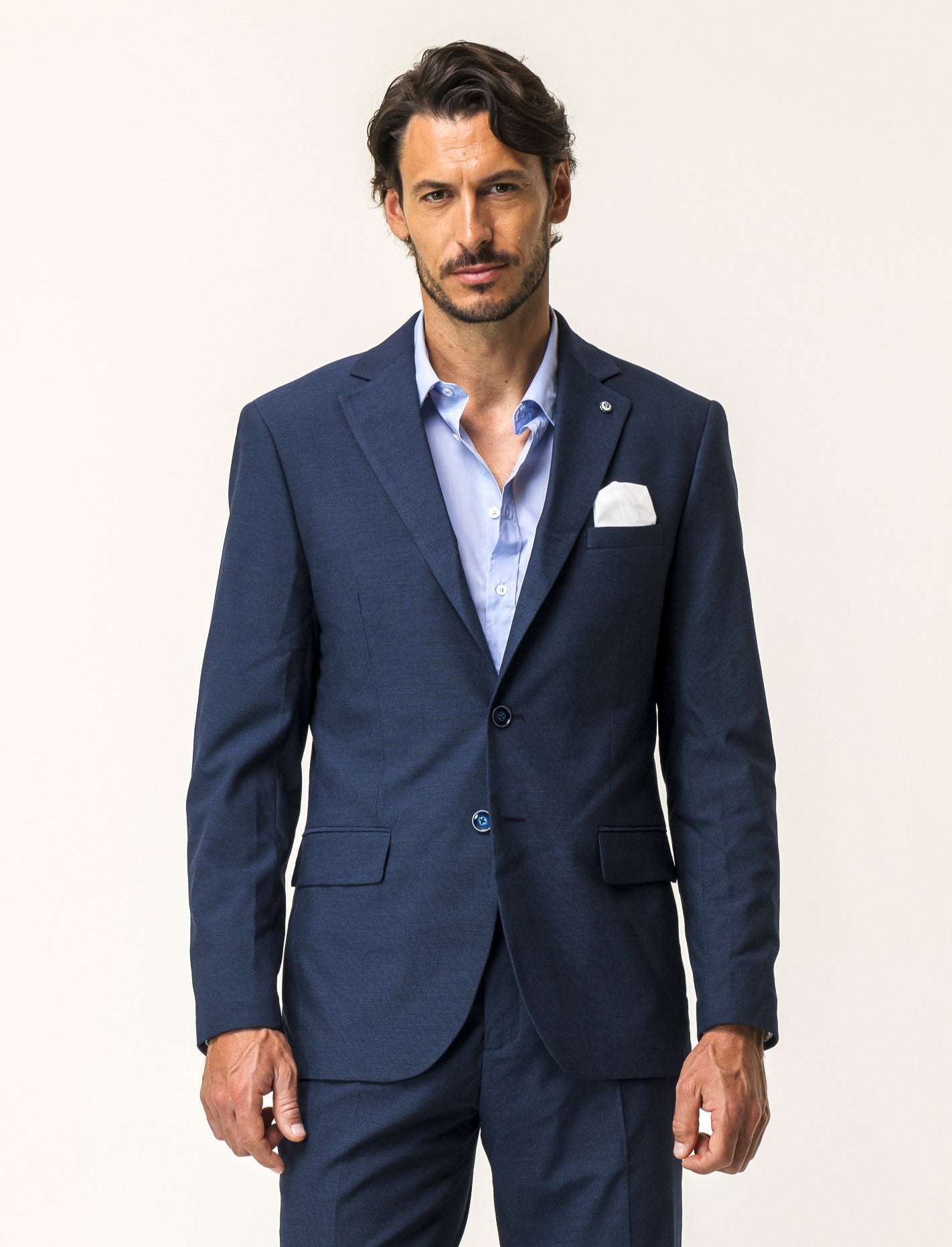 Blazer formal fit con colletto a revers classici e tasca a filetto completa di pochette a contrasto - Blu