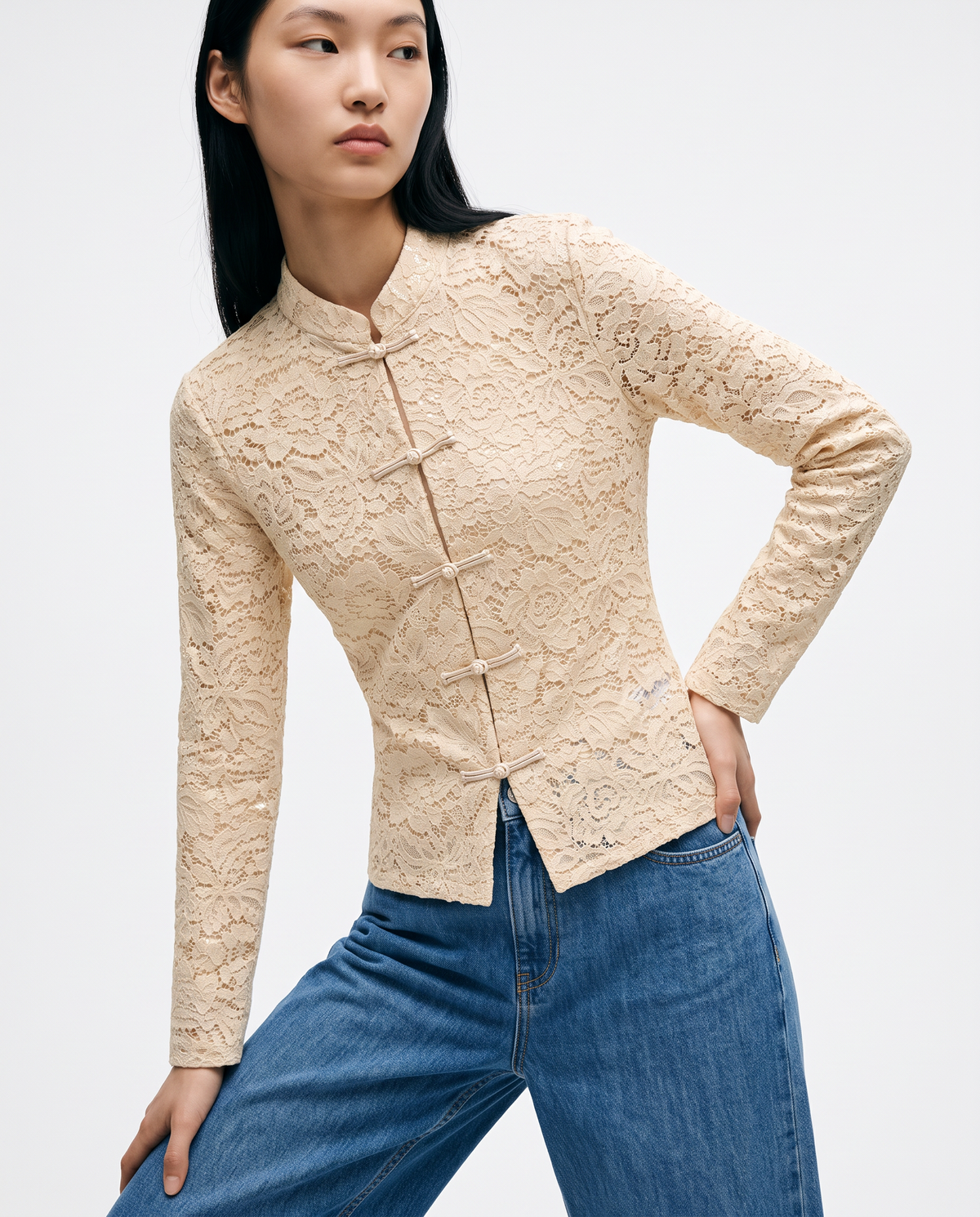 Lace shirt with mandarin collar and frog closures - Beige