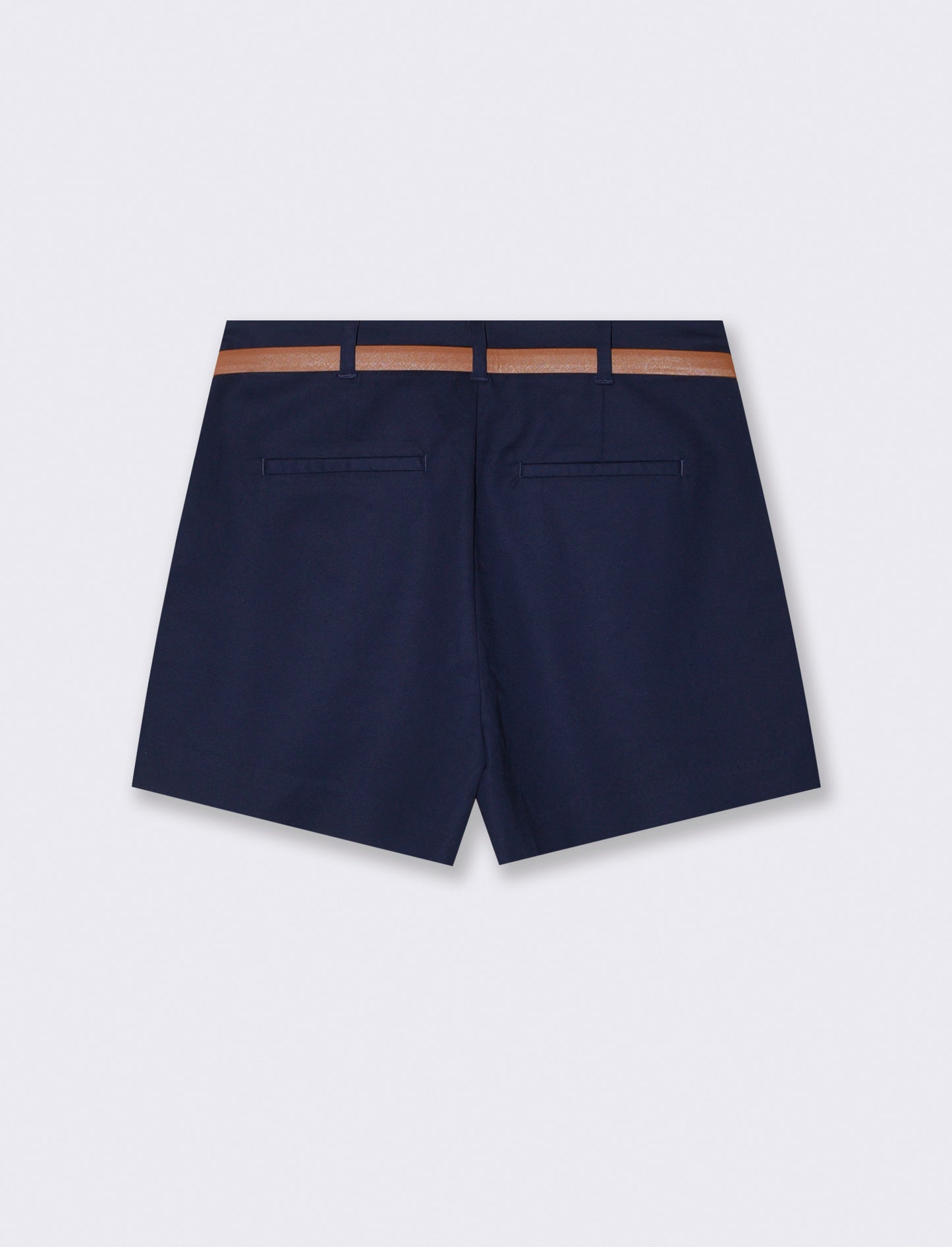 Bermunda shorts in tessuto di cotone con cintura - Blu