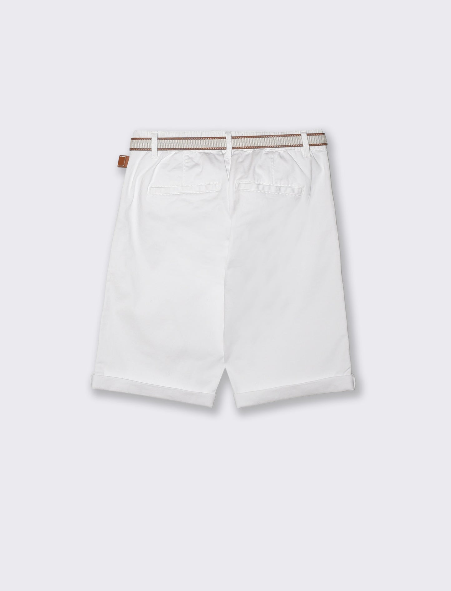 Bermuda con Cintura e Risvolto - Bianco