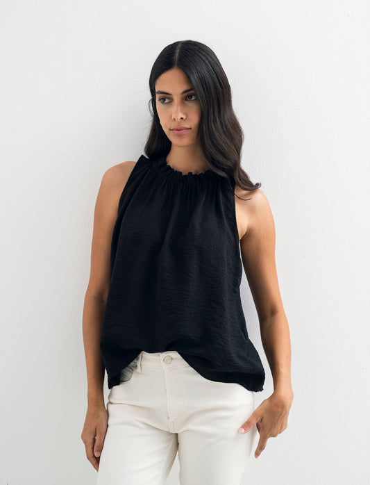Top in cotone lavato con arriccio sul collo - Nero