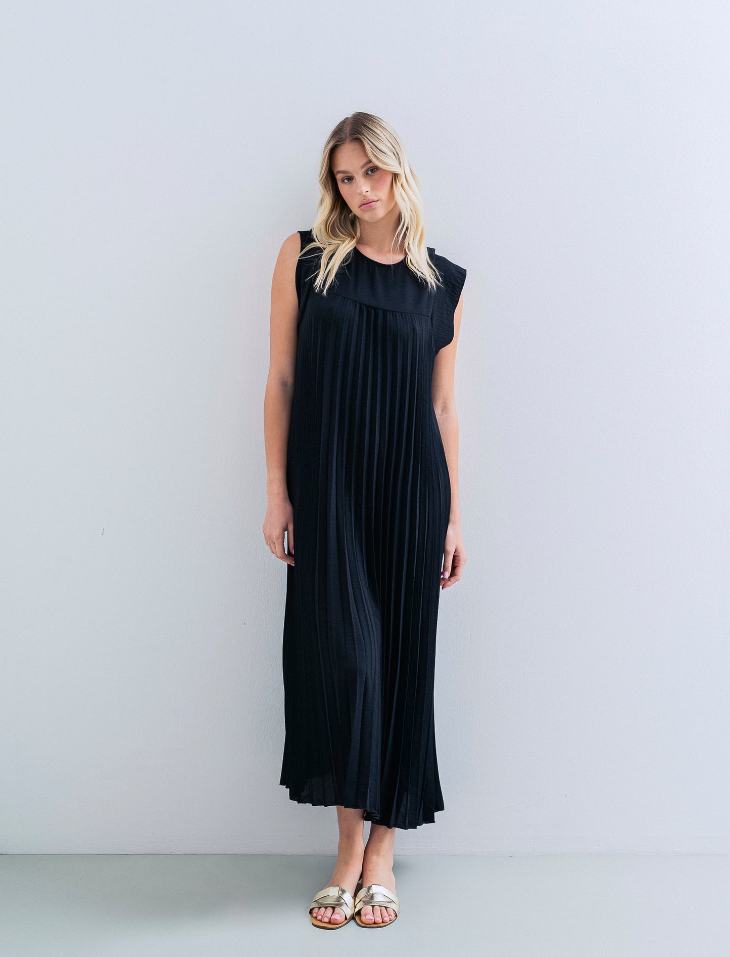 vestito lungo plisset giro manica - Nero
