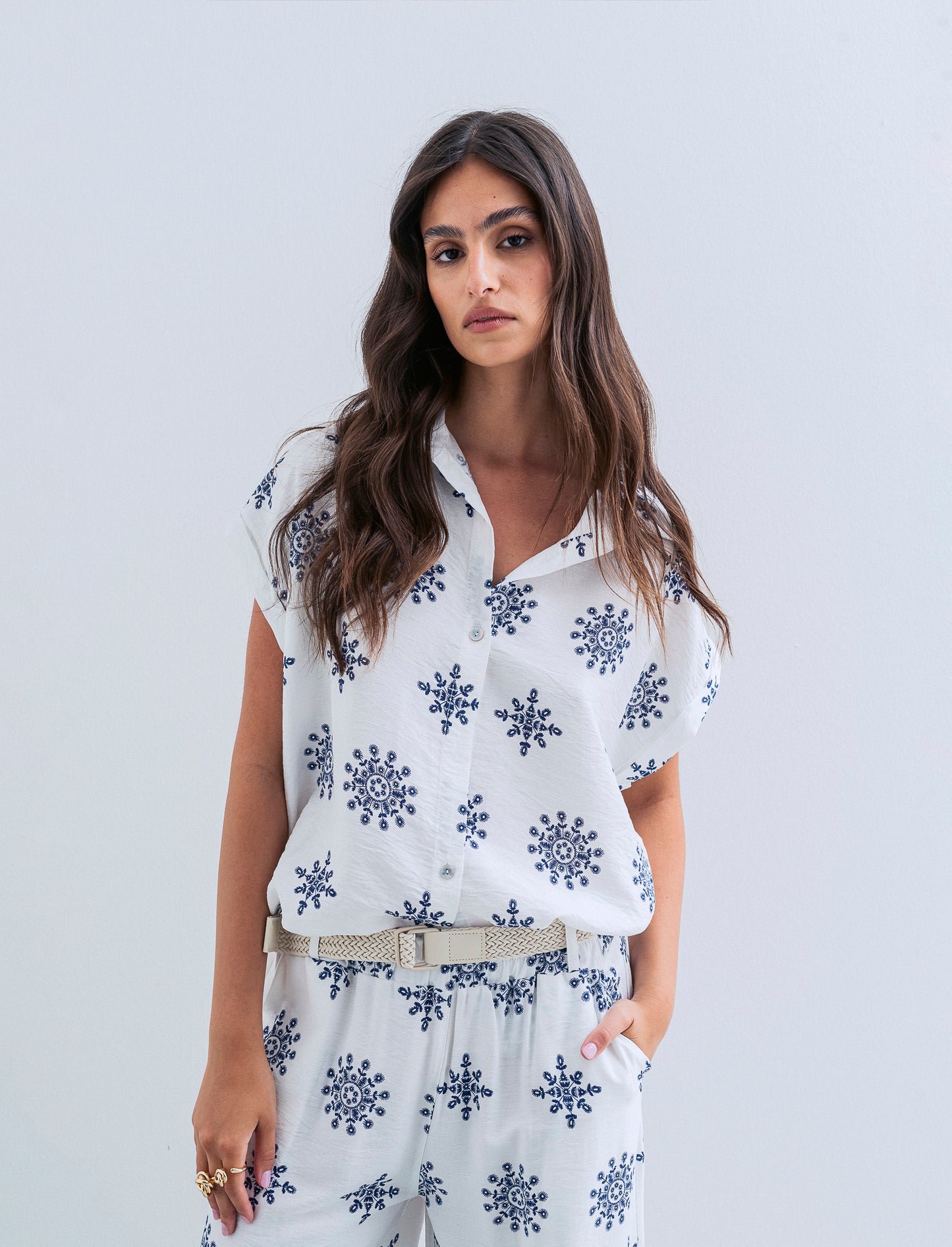 Camicia mezza manica tessuto ricamato - Bianco
