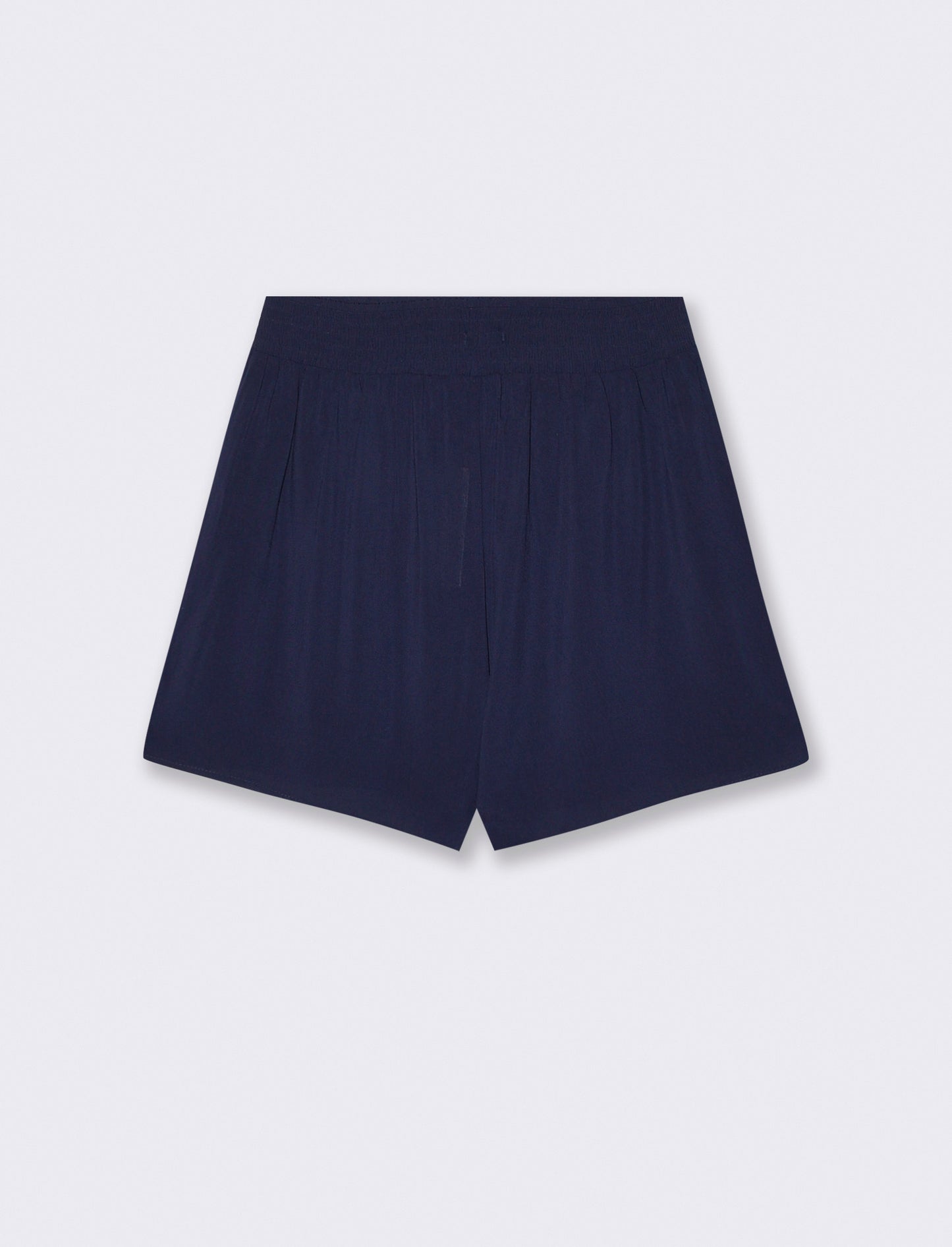 Elevate your summer wardrobe with these stylish women's shorts featuring an elastic waistband for ul - Blue