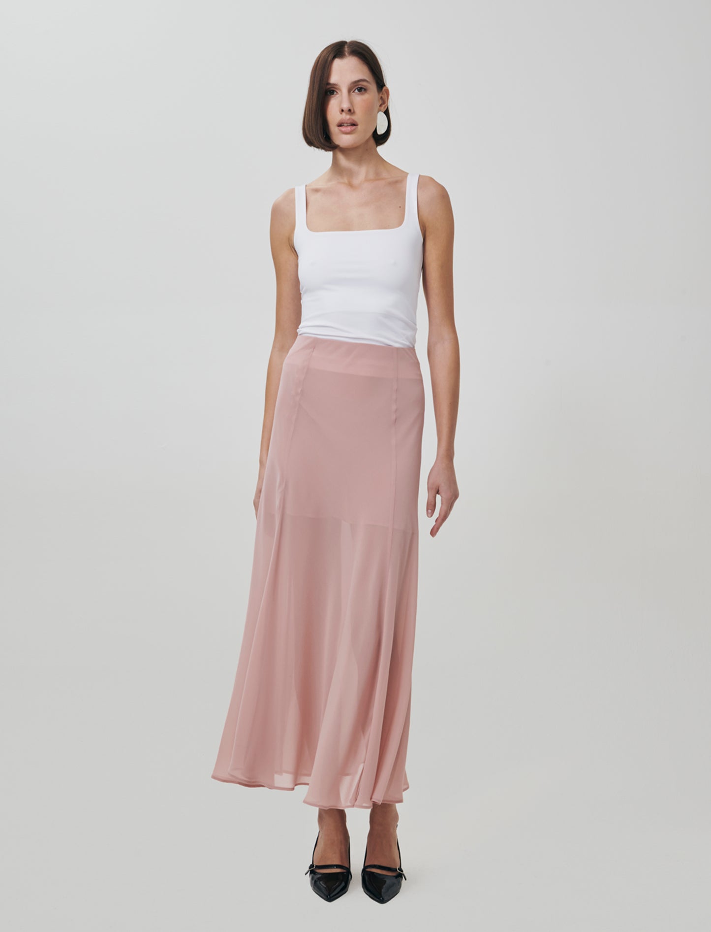 This long skirt is a perfect blend of comfort and elegance, designed specifically for women who appr - Pink