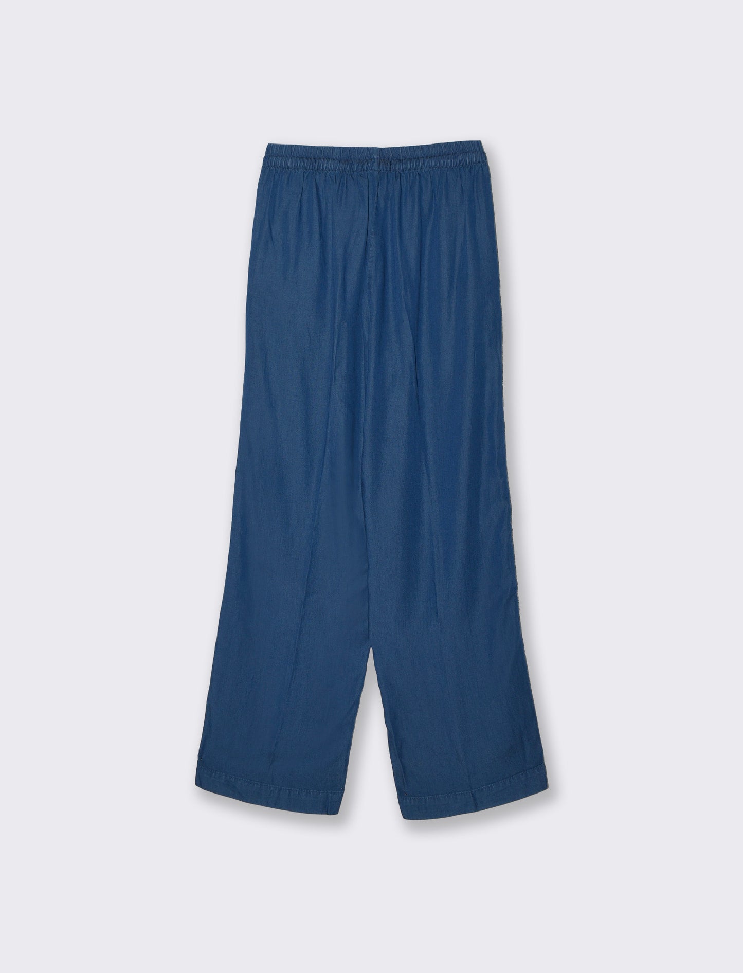 Introducing the stylish culotte pants crafted from soft lyocell, designed for the modern woman who v - Blue
