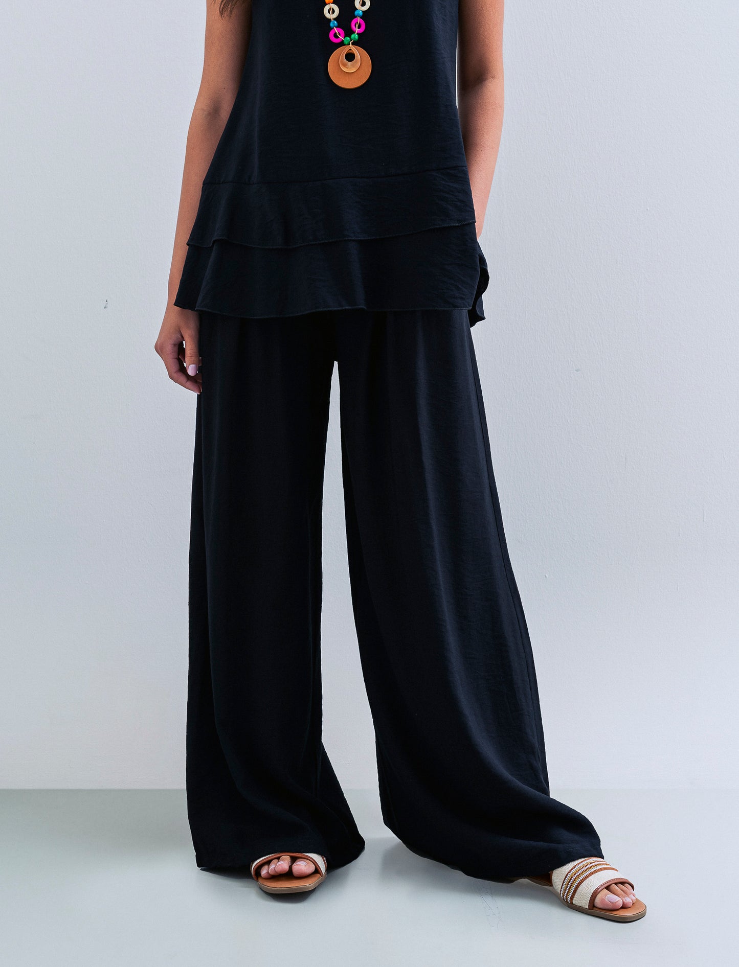 Pantalone a palazzo con cintura - Nero