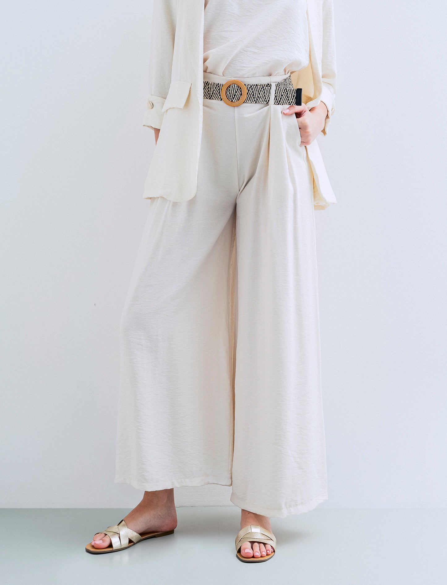Pantalone a palazzo con cintura - Sabbia
