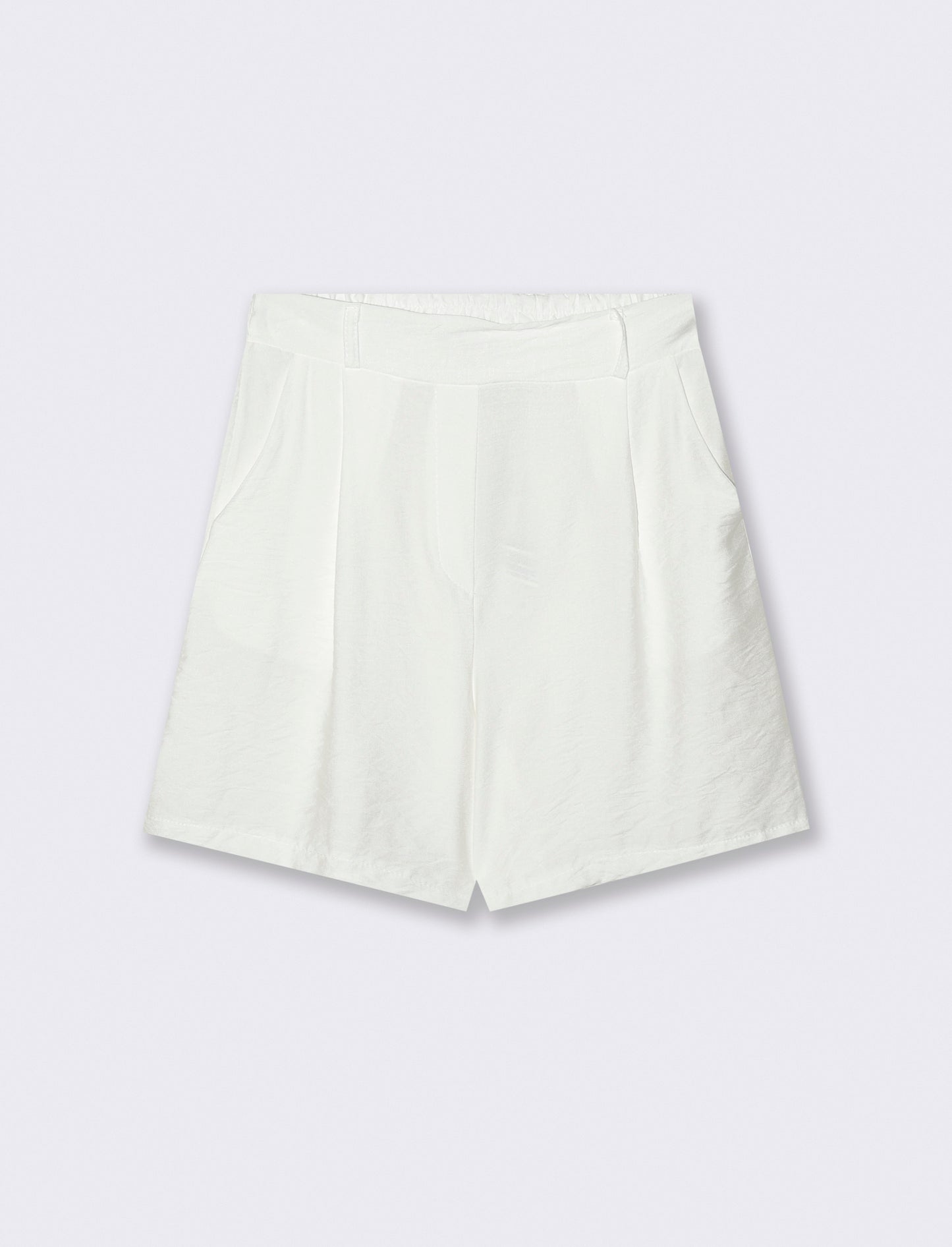 Short con passanti e pinces - Bianco
