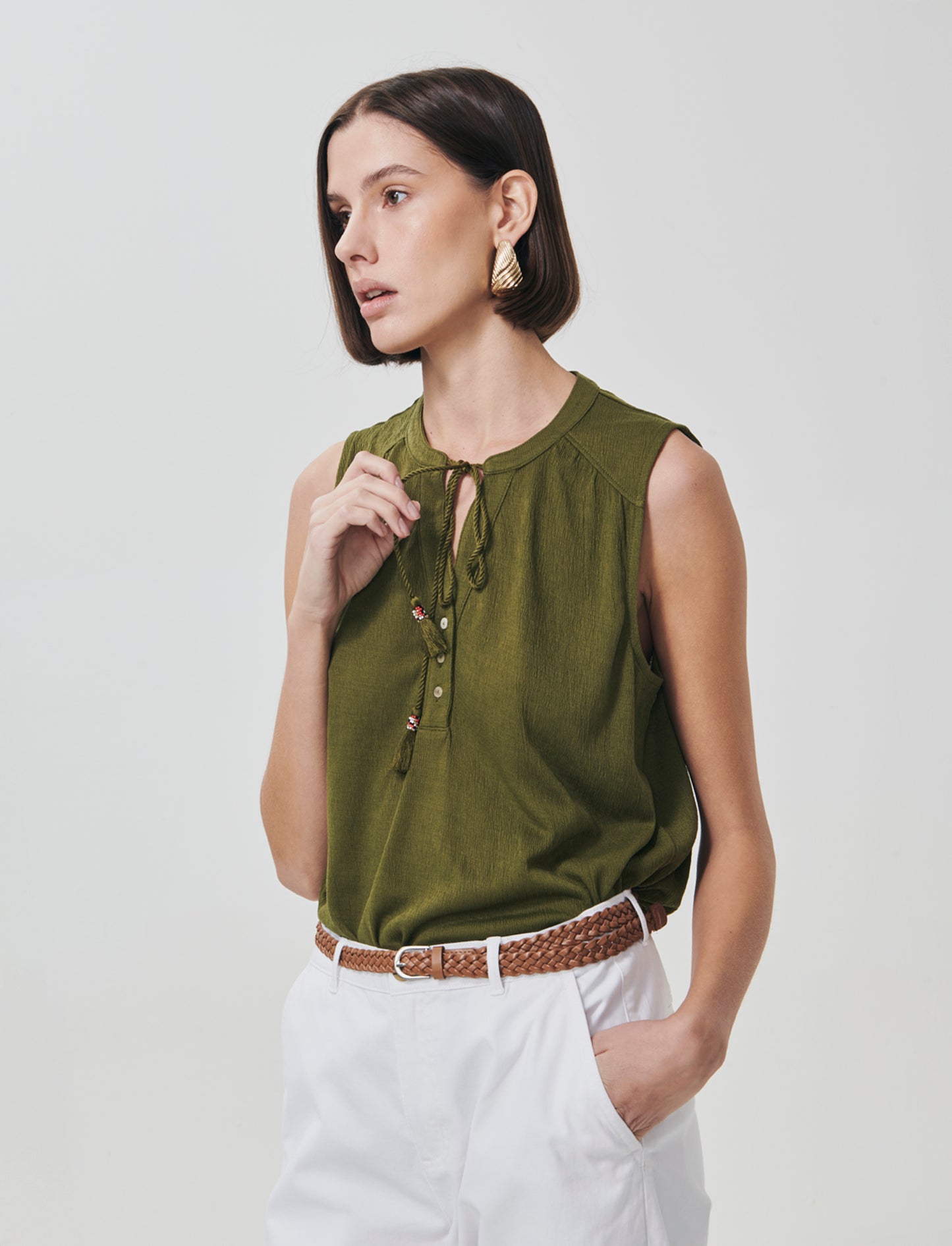 Camicia Giromanica con Scollo a V e Laccetto - Verde abete