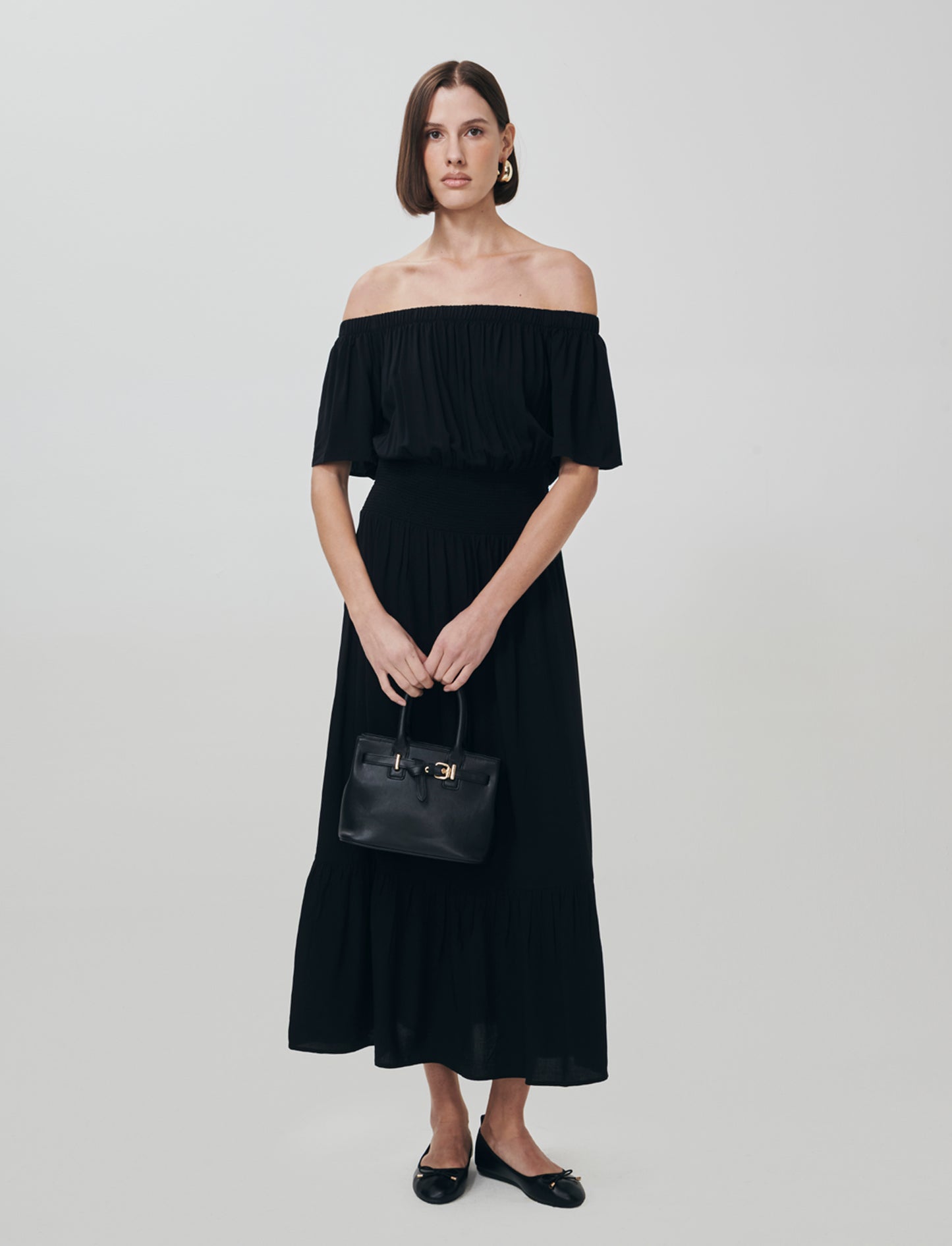 Vestito lungo off shoulder con arricciature - Nero