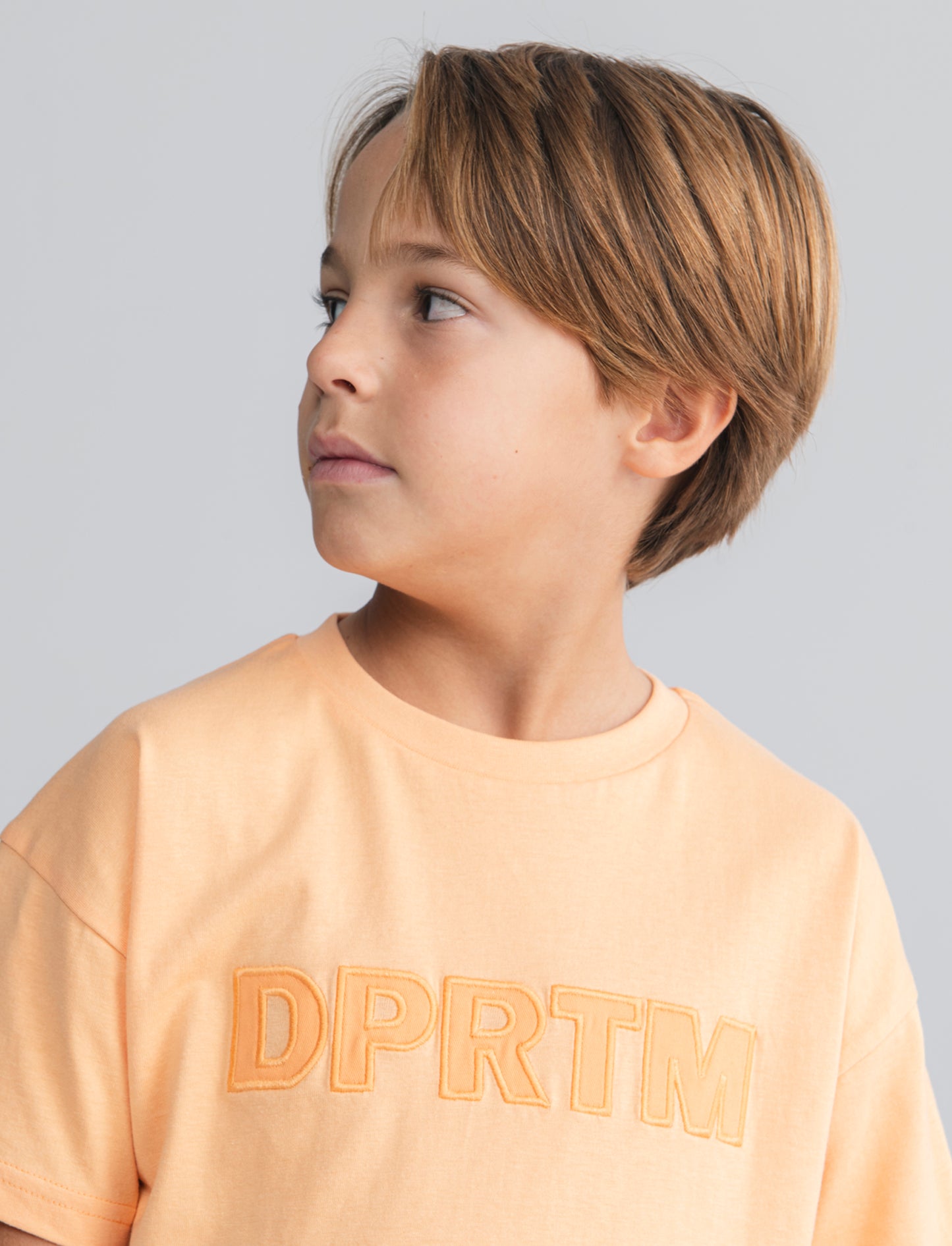 T-shirt loose in cotone estiva e trendy - Pesca