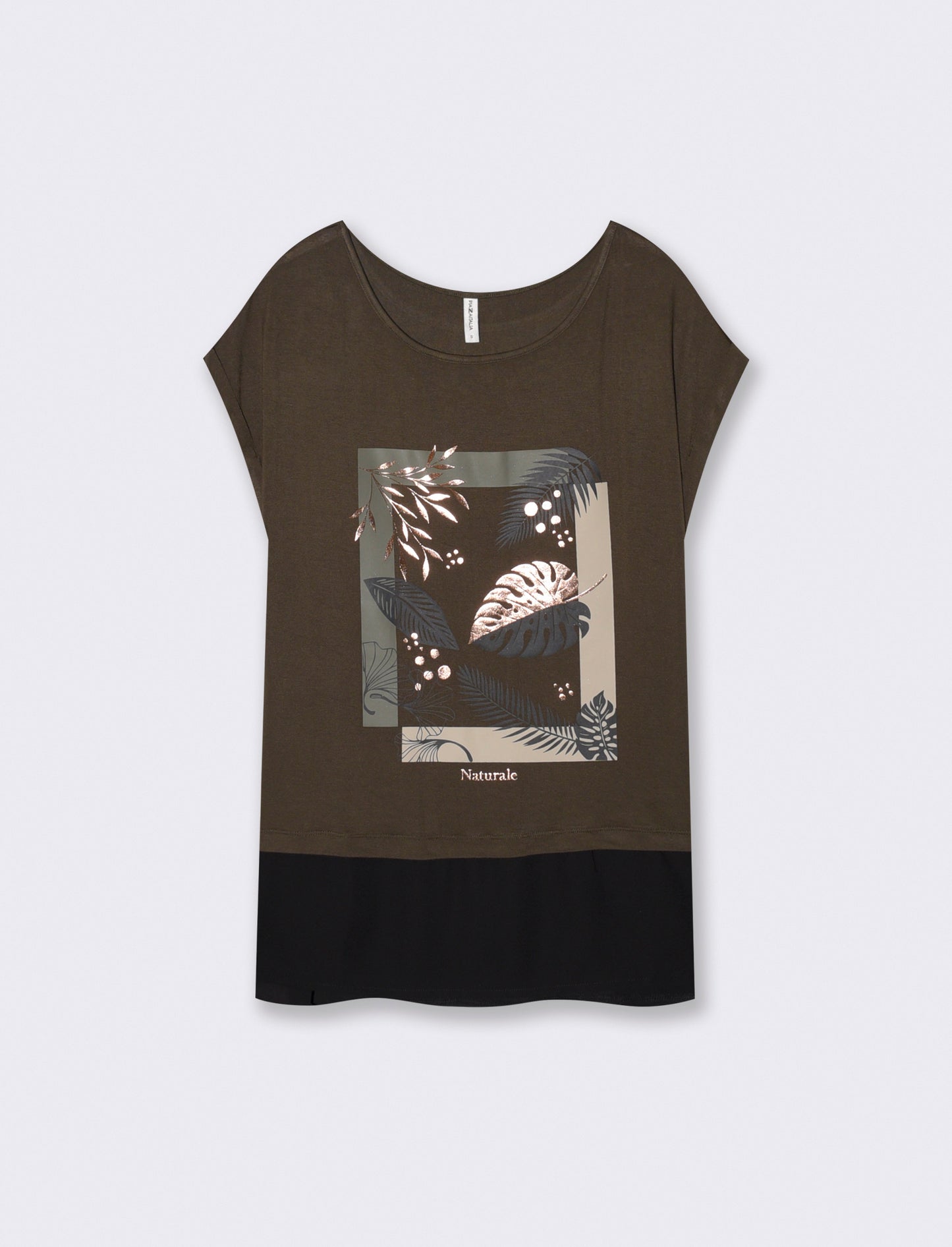 The kimono blouse features a captivating front print that adds a touch of elegance to any outfit. Wi - Green