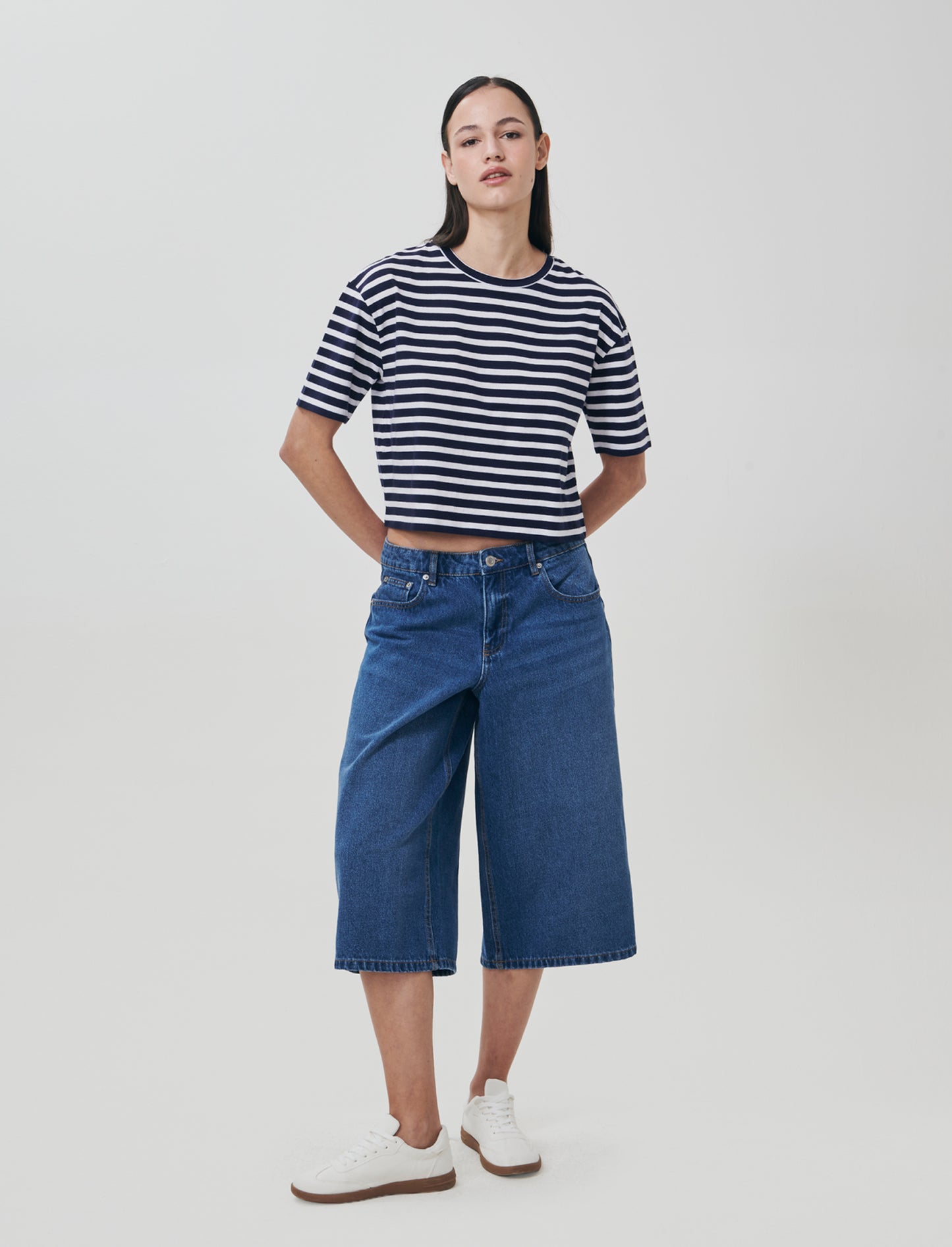 T-Shirt Cotone Girocollo Manica Corta - var 2