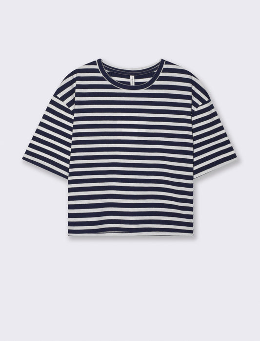 Introducing the perfect addition to any woman's wardrobe: a short-sleeve cotton t-shirt designed for - 