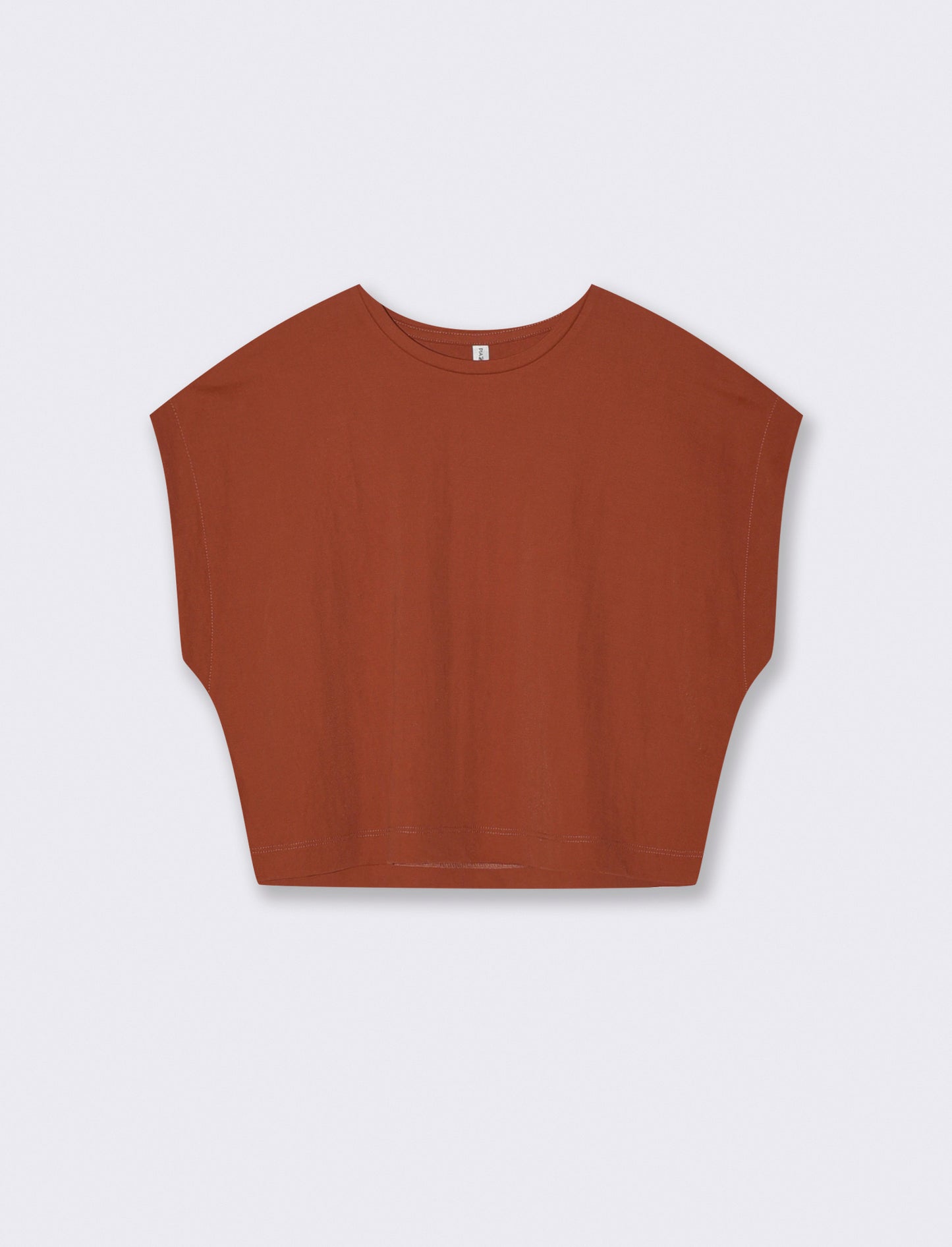 Elevate your everyday wardrobe with this essential basic t-shirt. Designed for women, it features a - Orange