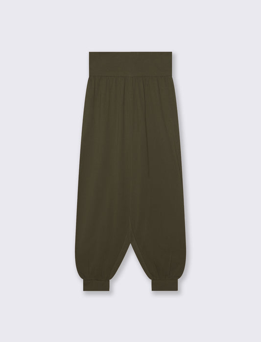 Elevate your wardrobe with these Odalisque-style pants, designed for the modern woman who appreciate - Green