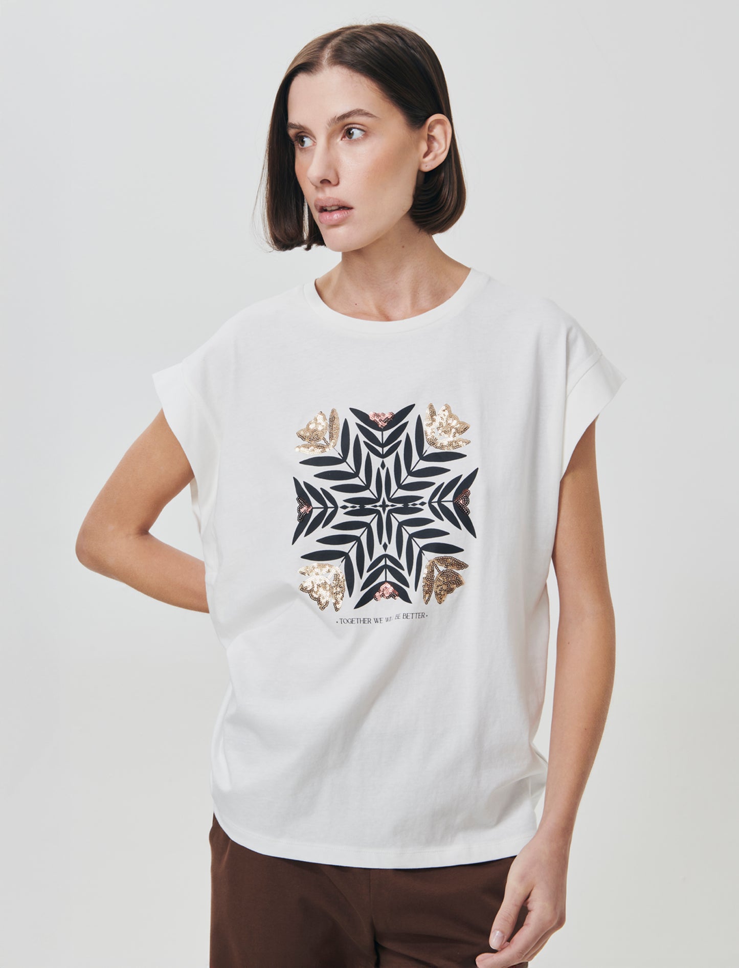 T-Shirt Manica Corta con Stampa Frontale - var 1