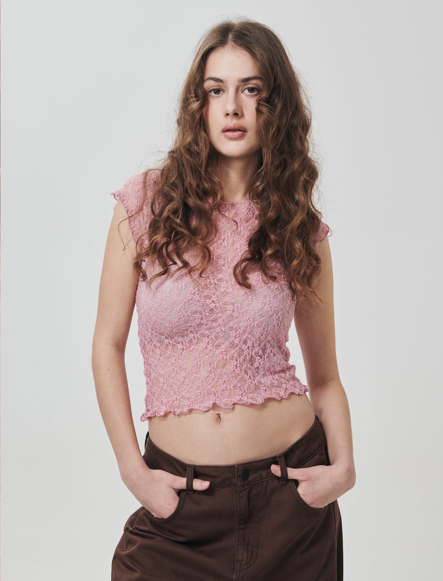 T-shirt in pizzo con scollo a barca - Rosa polvere