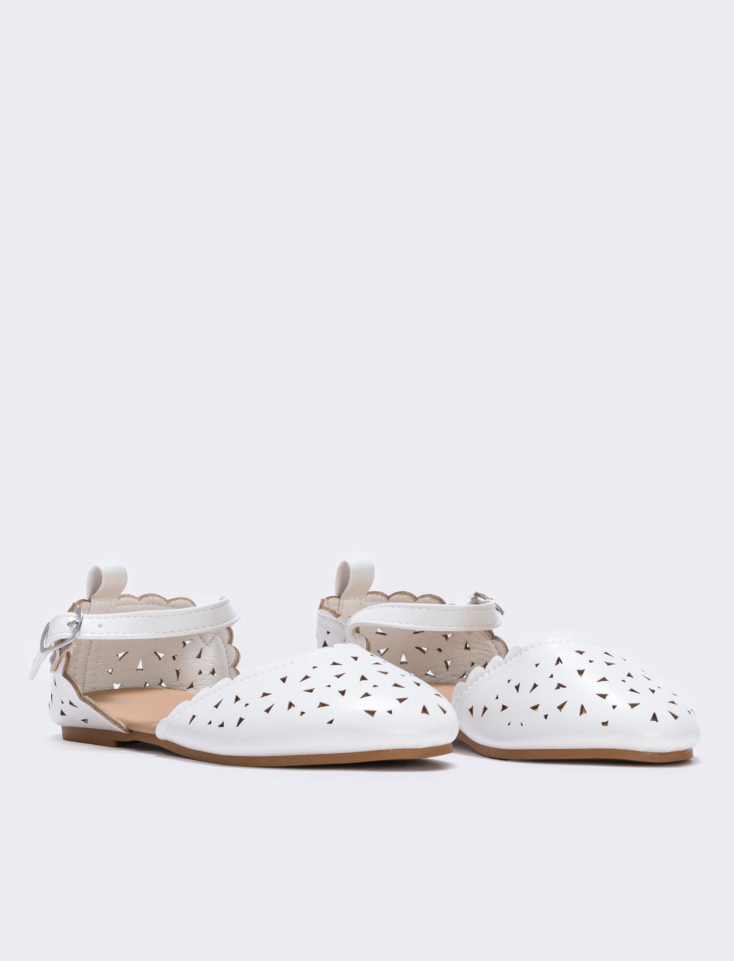 Ballerina traforata in poliuretano - Bianco panna