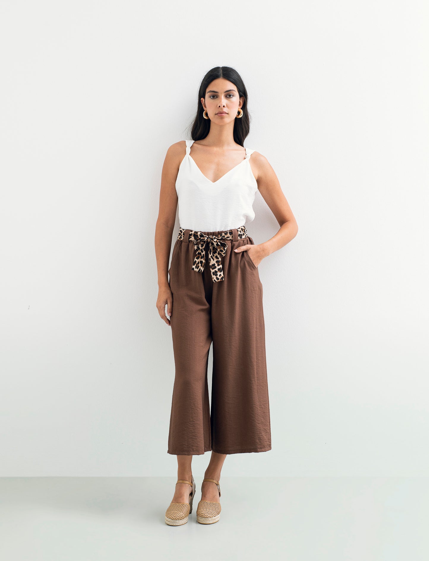 Pantalone largo con cintura stampata - Moro