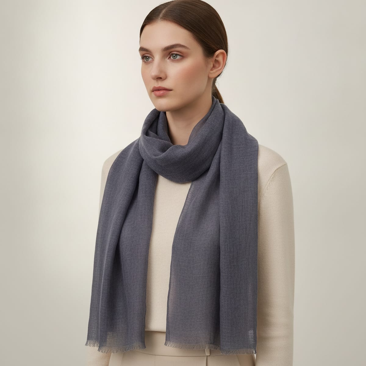 Elegant and versatile solid color men's scarf - Blue