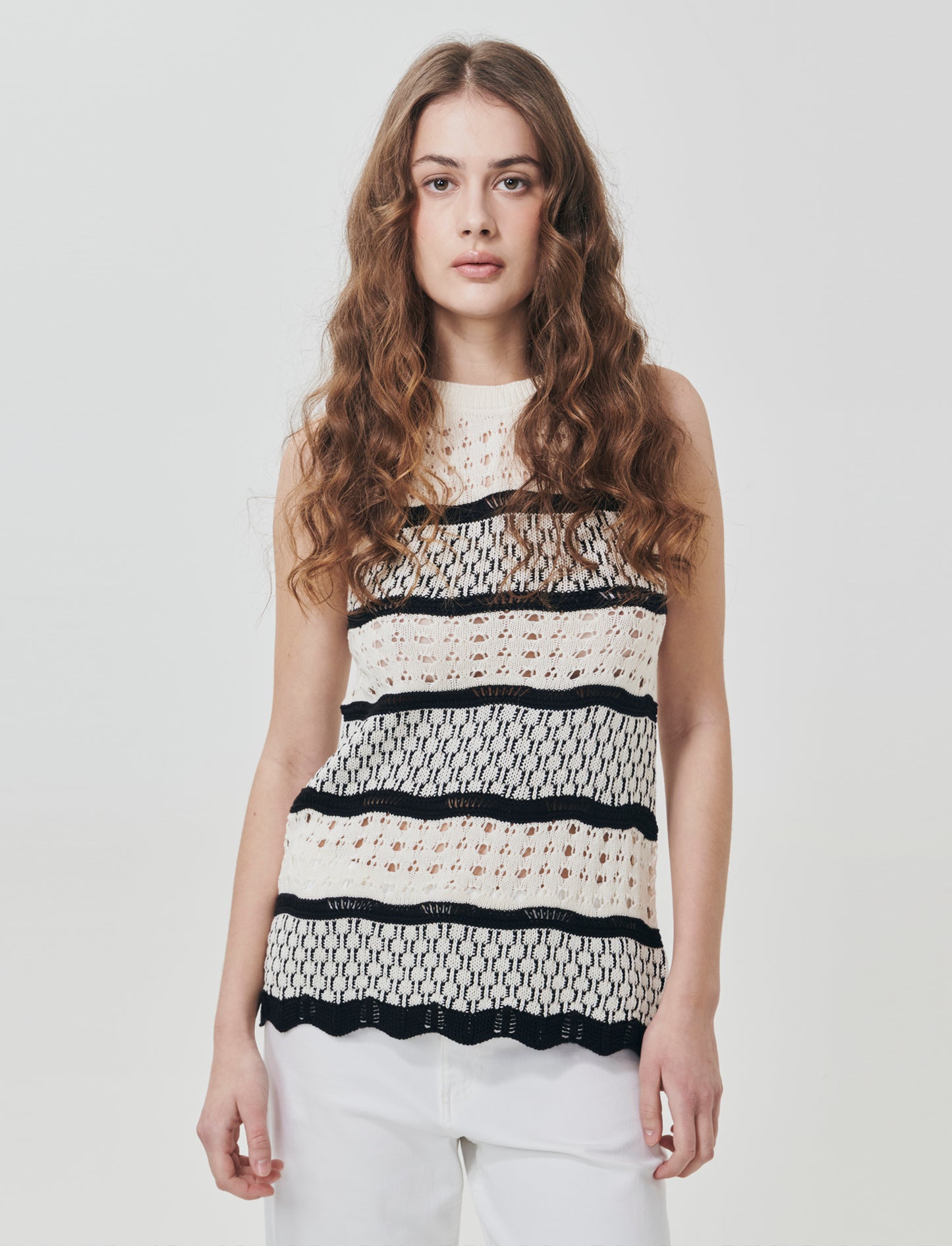 Top Crochet con Fondo a Onde Elegante - var 1