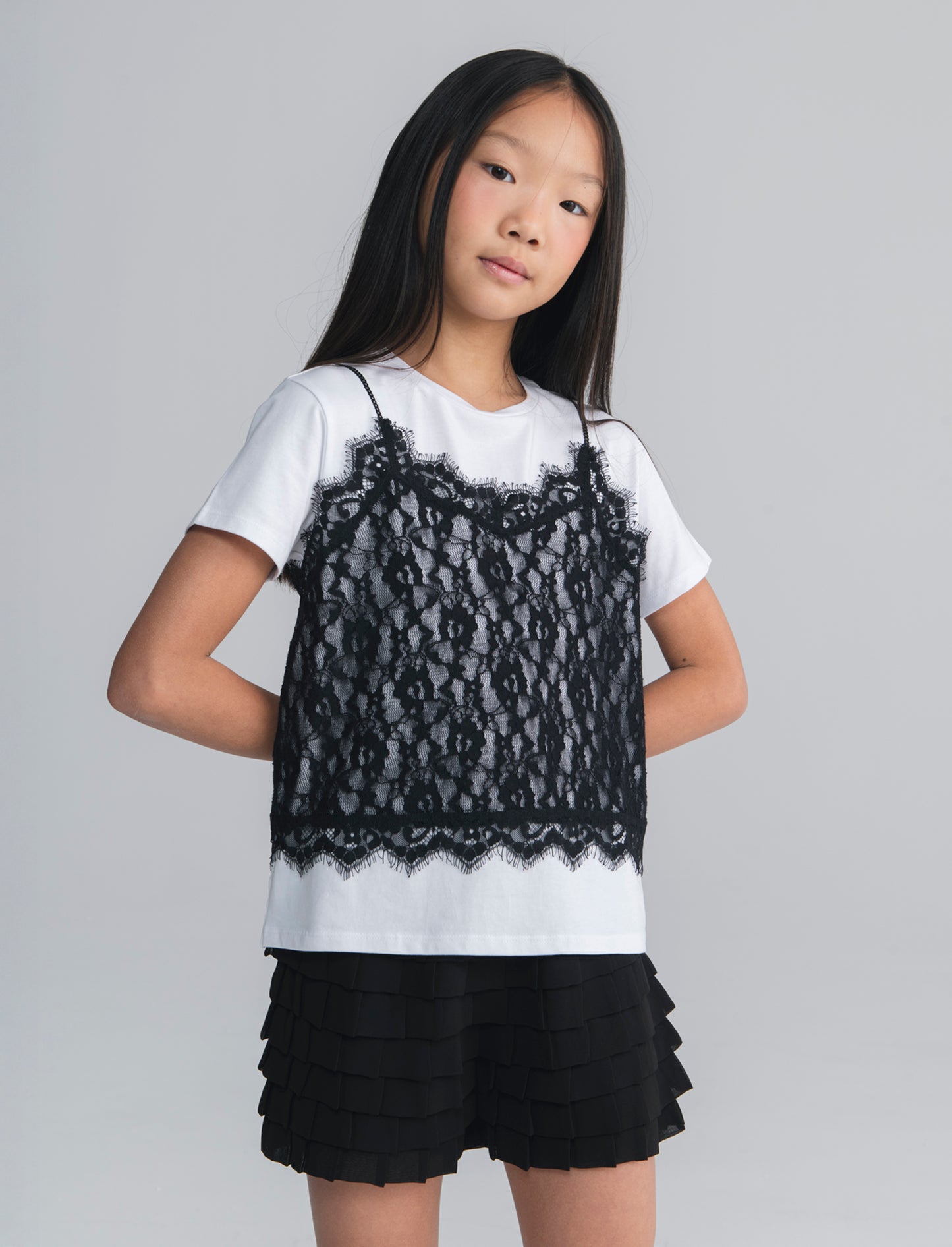 T-shirt mezza manica con pizzo e paillettes - Bianco