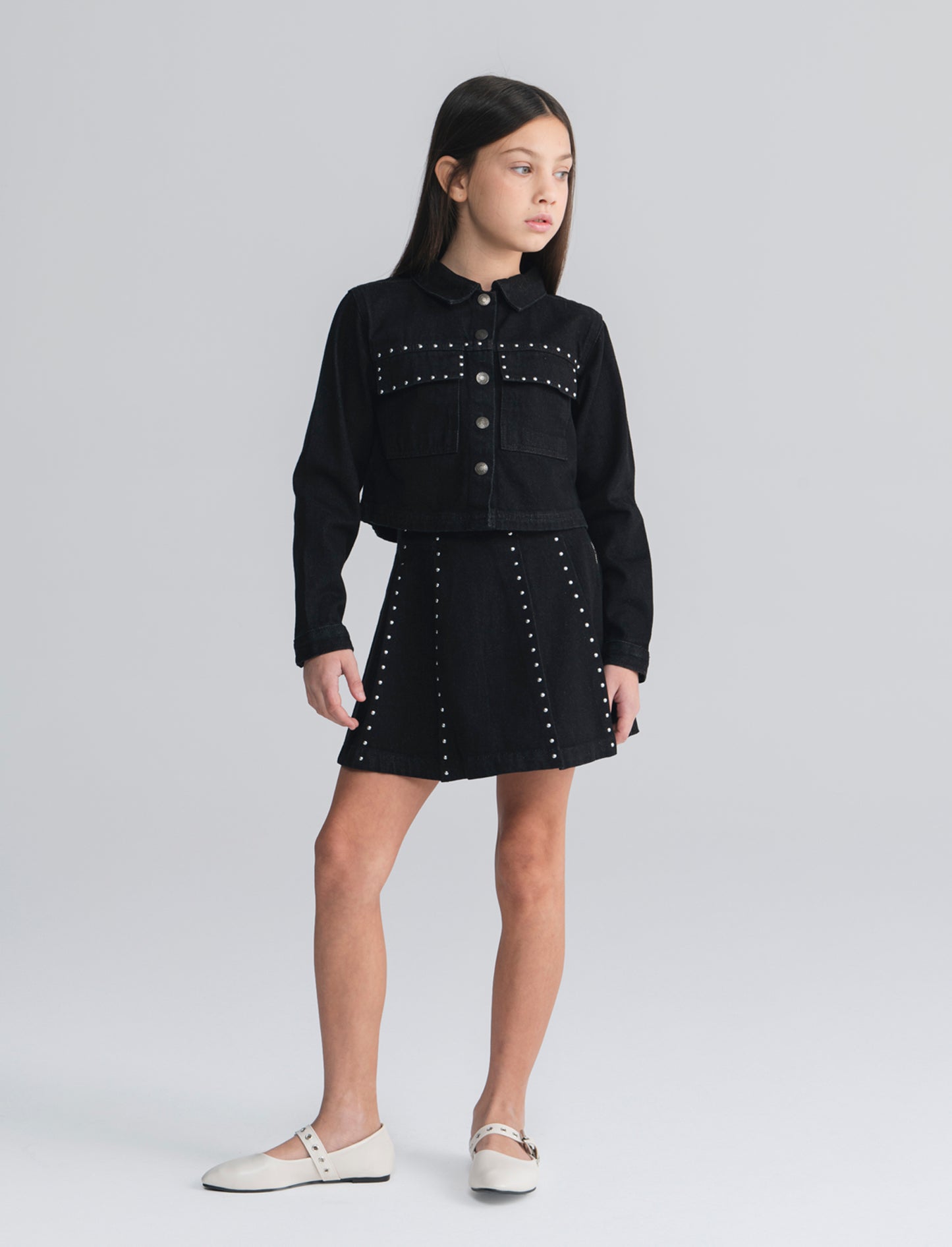 Giubbino denim cropped con borchie glamour - Nero
