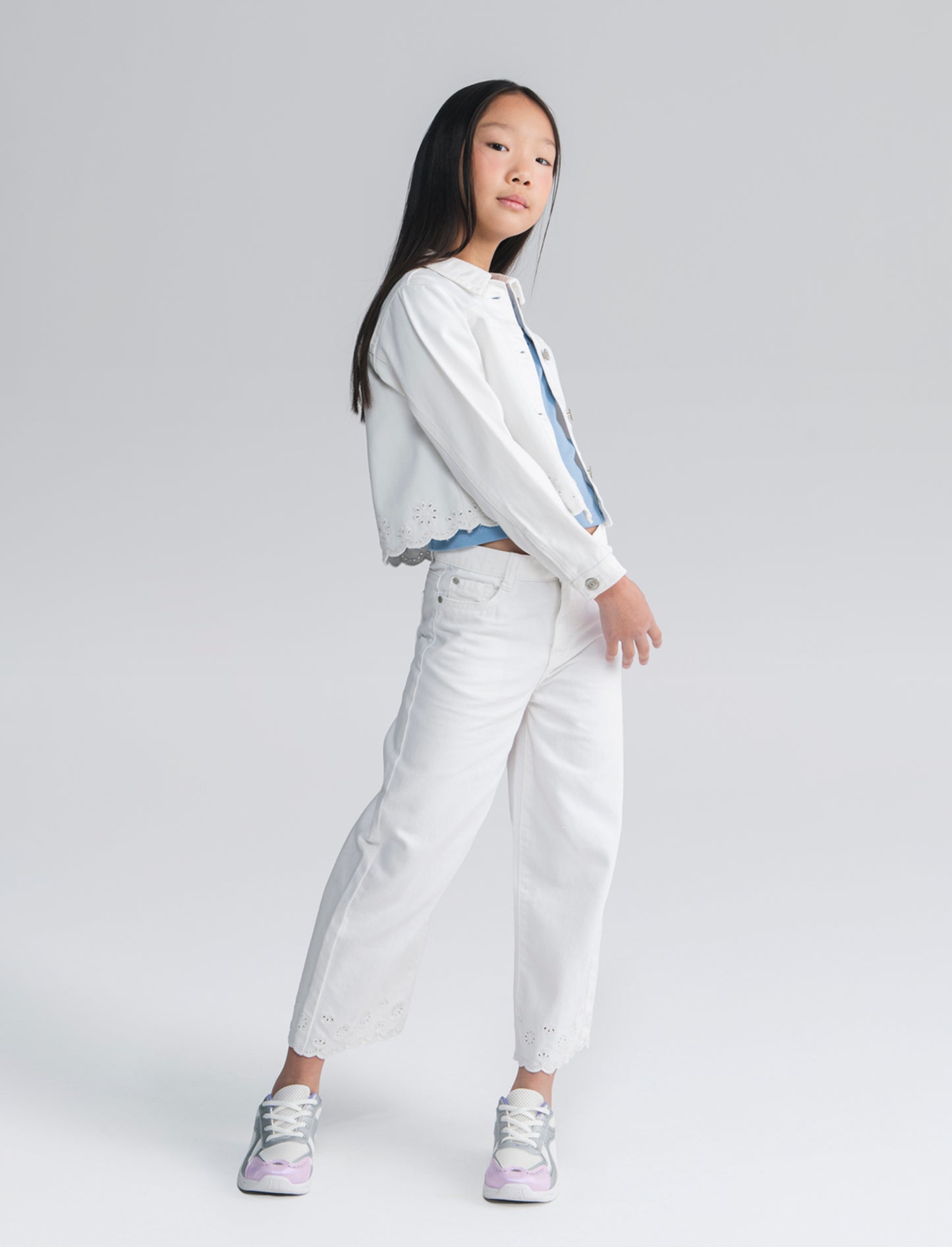 Pantaloni wide leg in twill con ricamo - Bianco latte