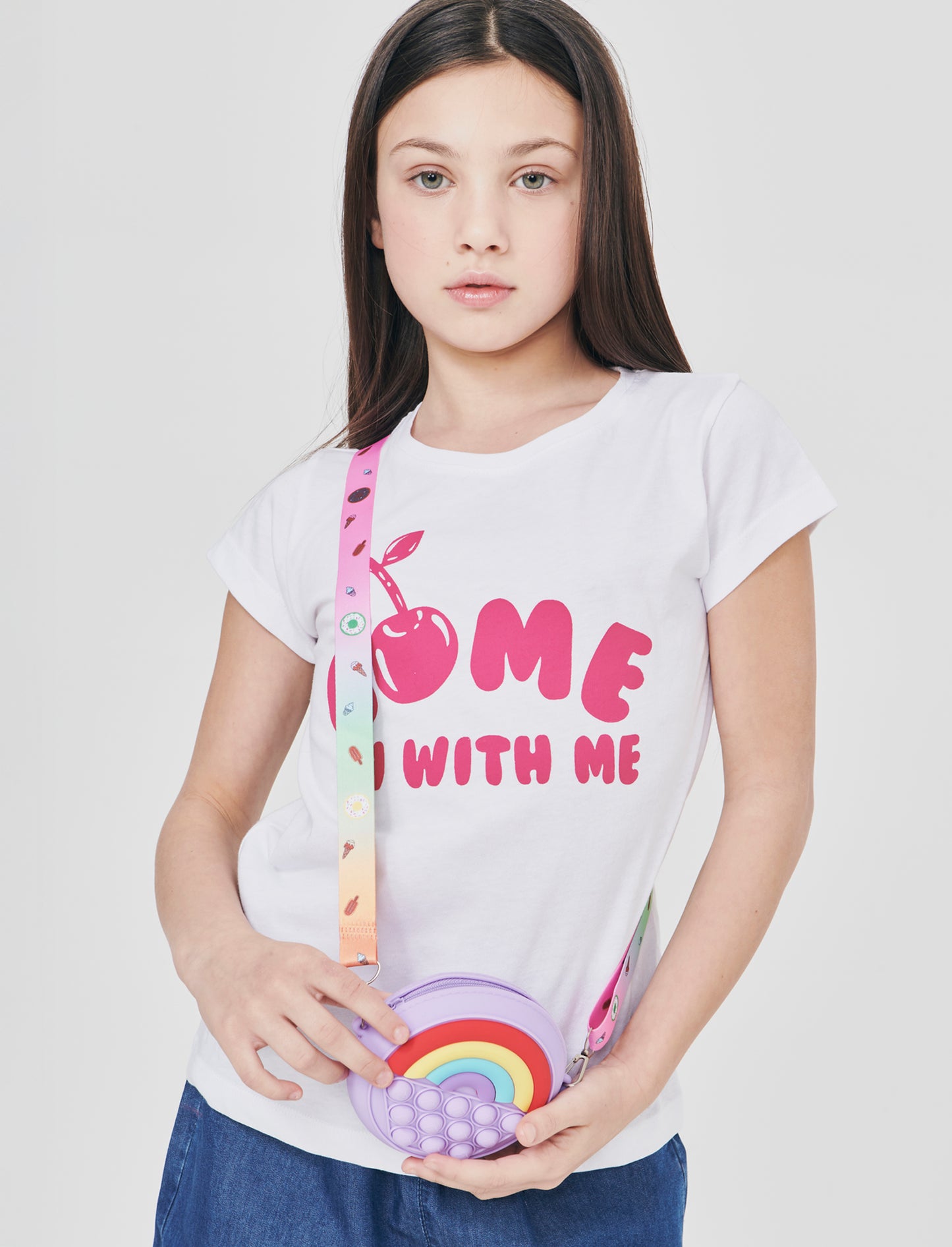 Summer T-shirt for girls with colorful print - White