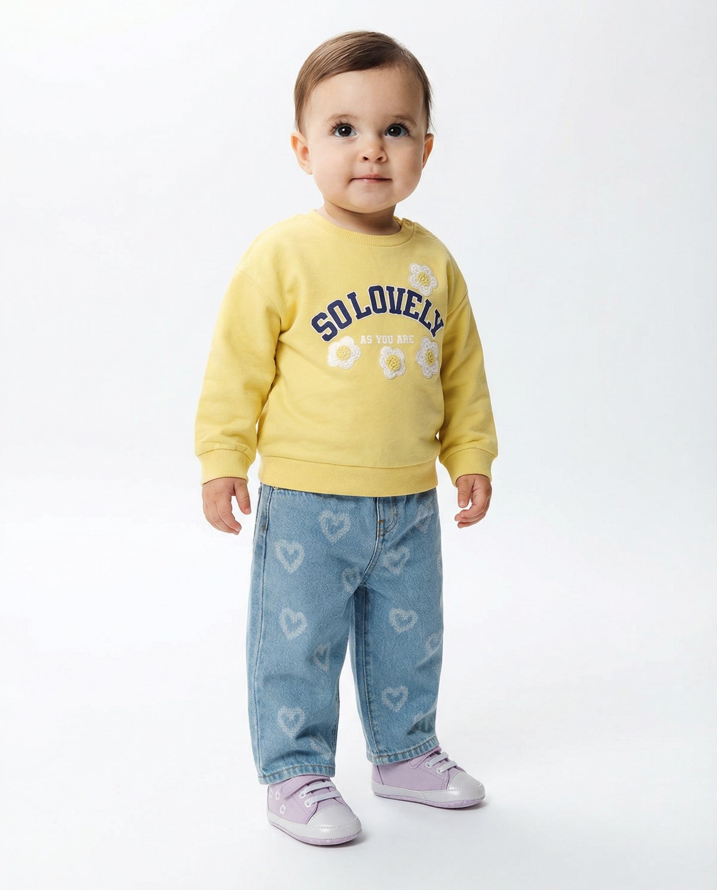 Jeans ampi con cuori in fantasia - Denim