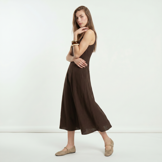 Vestito lungo smanicato con tagli e svaso - Marrone cioccolato