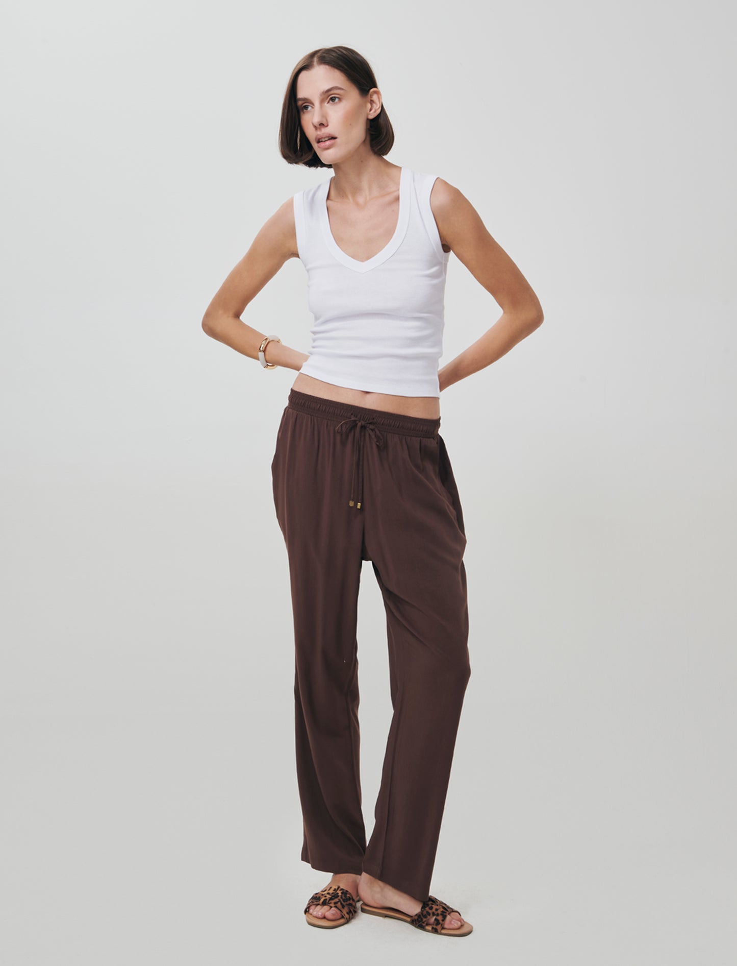 Basic Cotton Tank Top with V-Neck - White