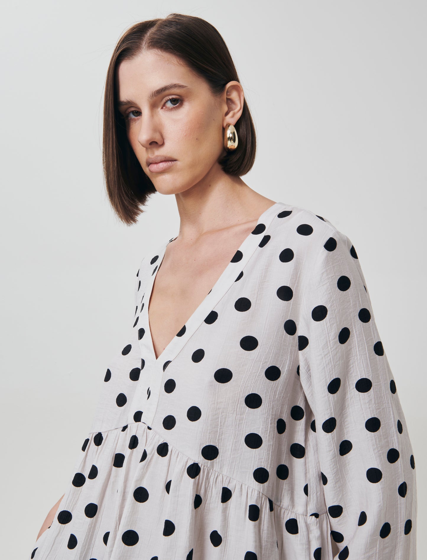 Blusa V Decorata con Perline Colorate - var 1