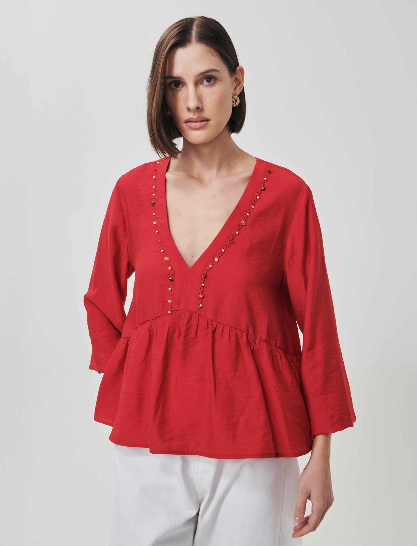 Blusa V Decorata con Perline Colorate - Rosso