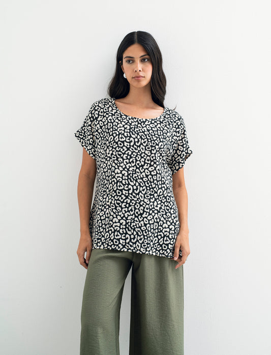 Tshirt stampata con vestibilità over - Maculato