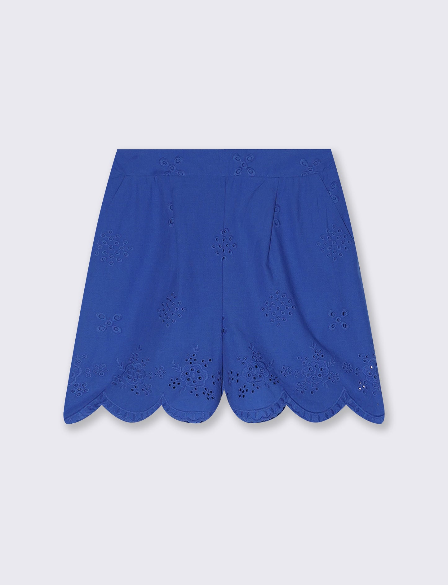 Cotton shorts with sangallo embroidery - 