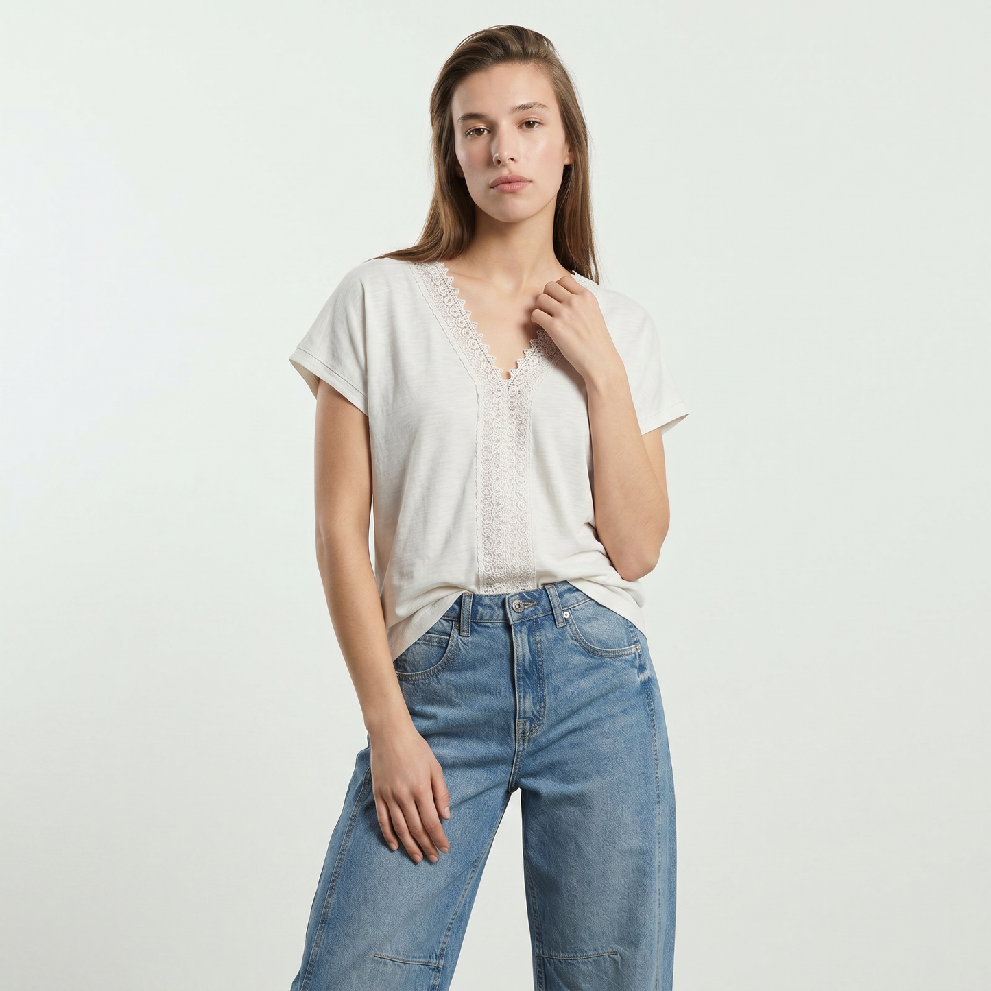 T-Shirt in Cotone con Passamaneria e Pizzo - Avorio