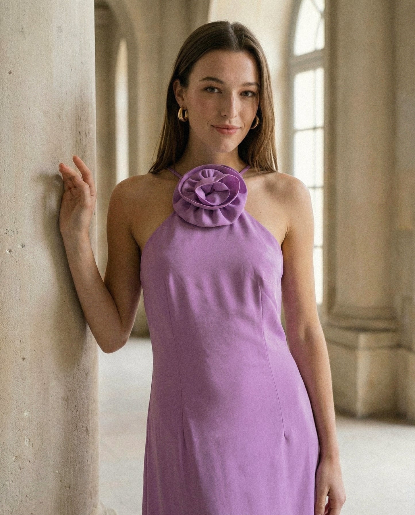 Vestito lungo con spalline e fiore decorativo - Viola orchidea