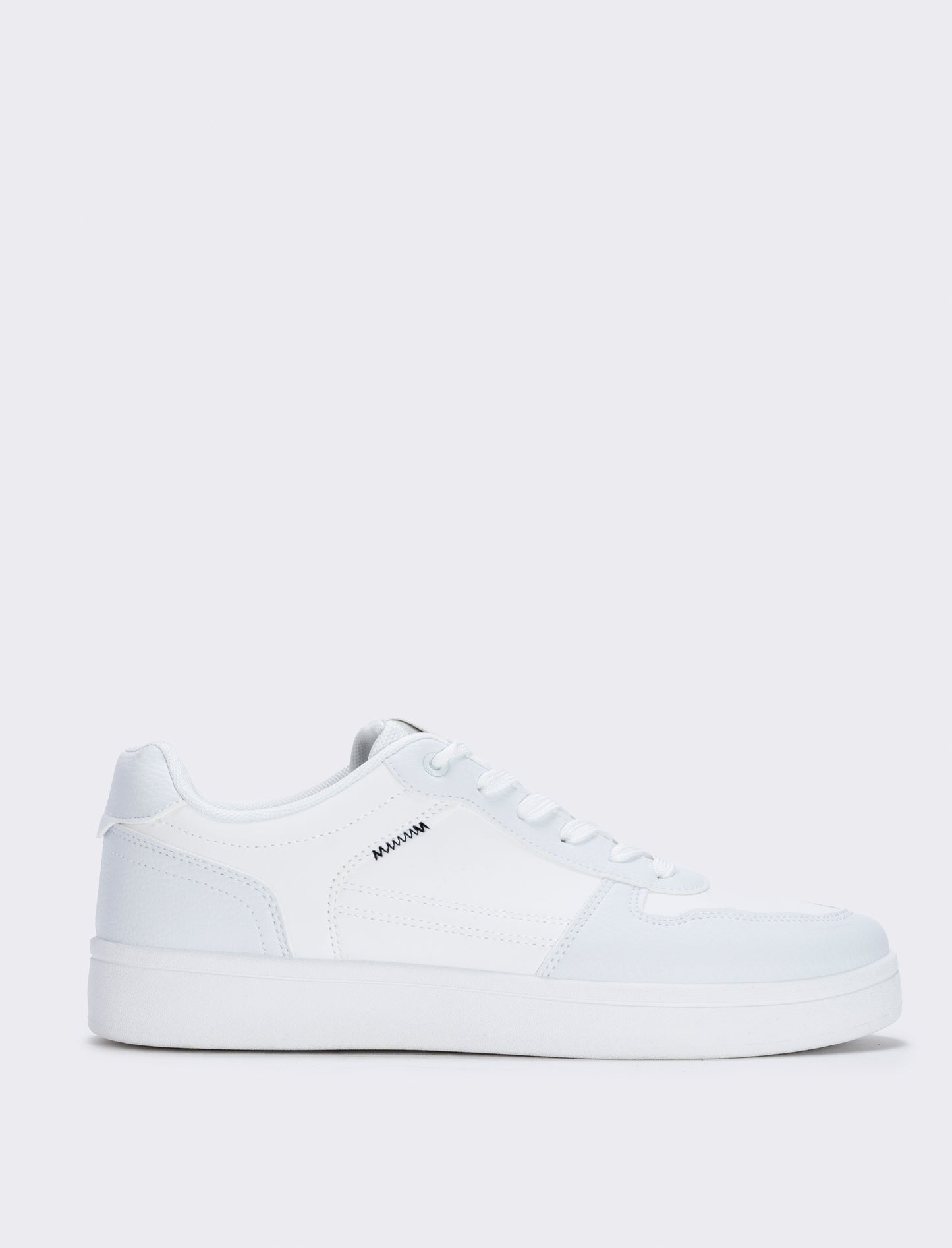Men's white minimal sneakers in polyurethane - White