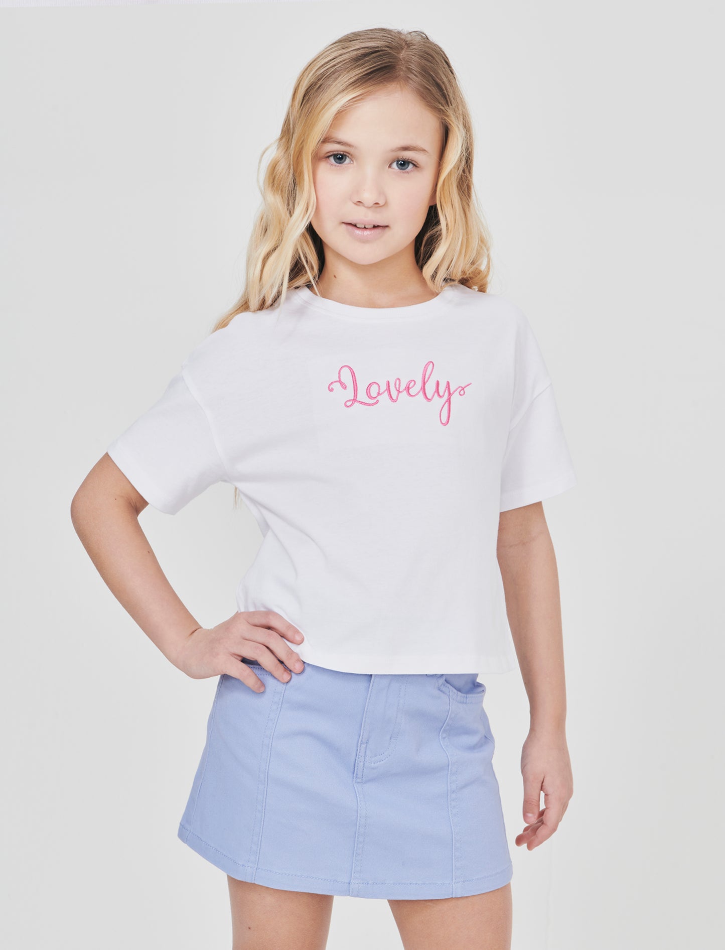 T-shirt mezza manica in cotone con ricamo - Bianco