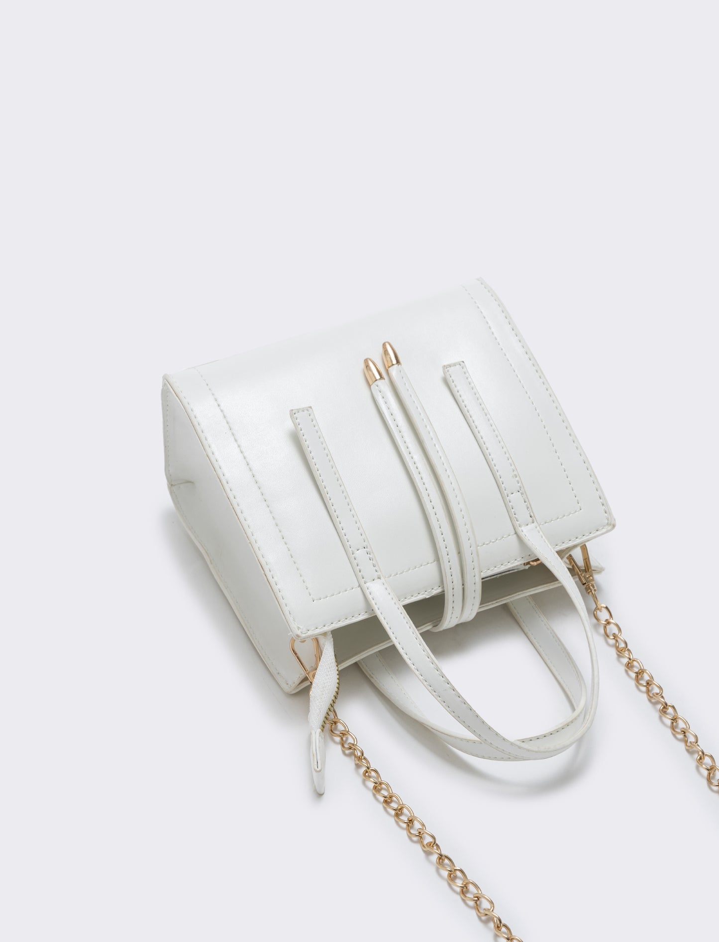 Borsa semirigida a mano con laccetti - Bianco