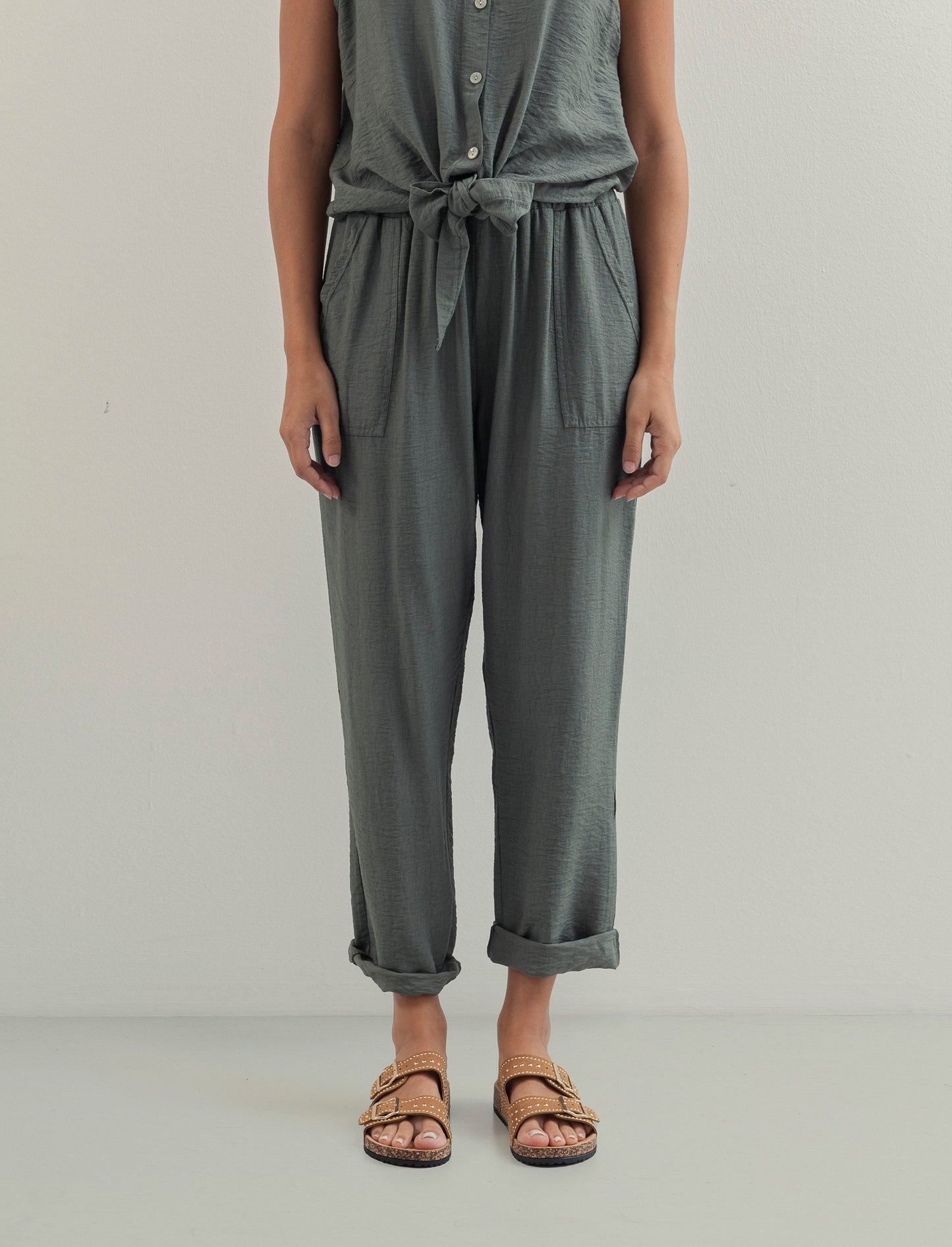 Pantalone con tasche a toppe ed elastico in vita - Ve.milit.