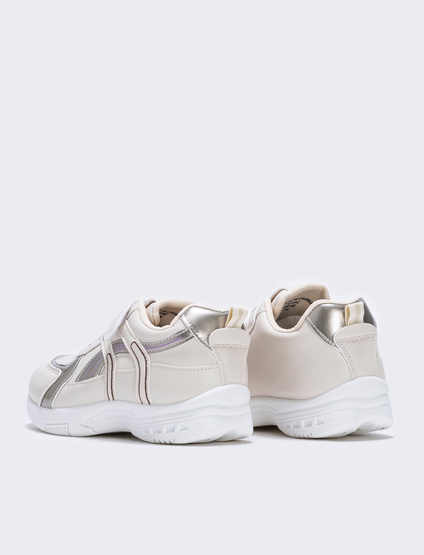 Sneakers beige da bambina con strappo - Beige