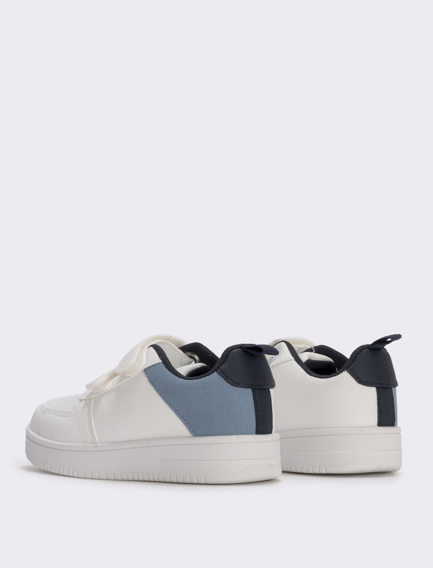 Sneakers minimal bianche e azzurre per bambini - Bianco