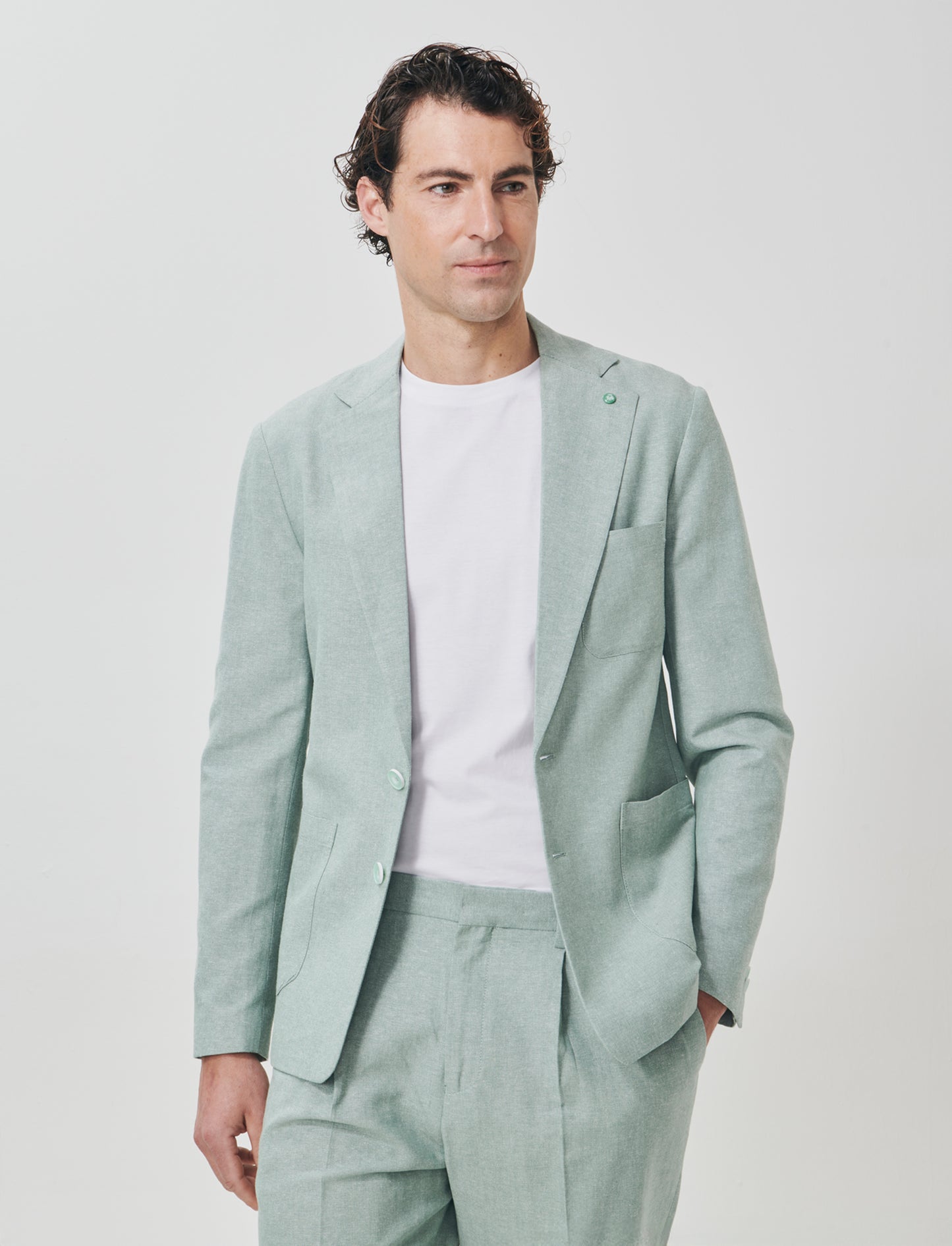 Deconstructed Blazer in Linen Blend - Green