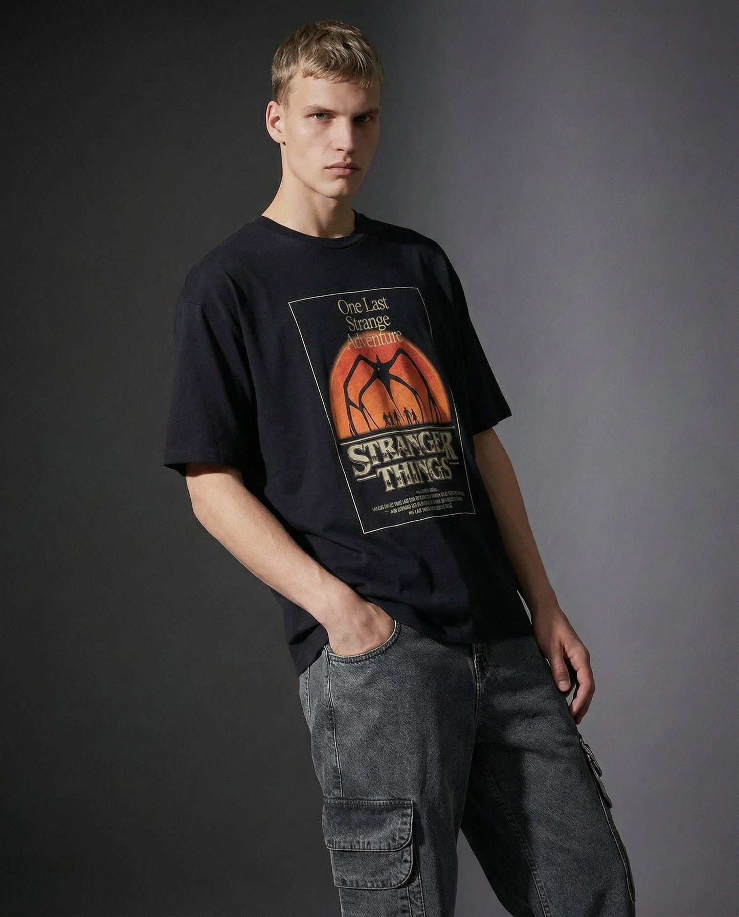 T-shirt Stranger Things con stampa esclusiva - var 1