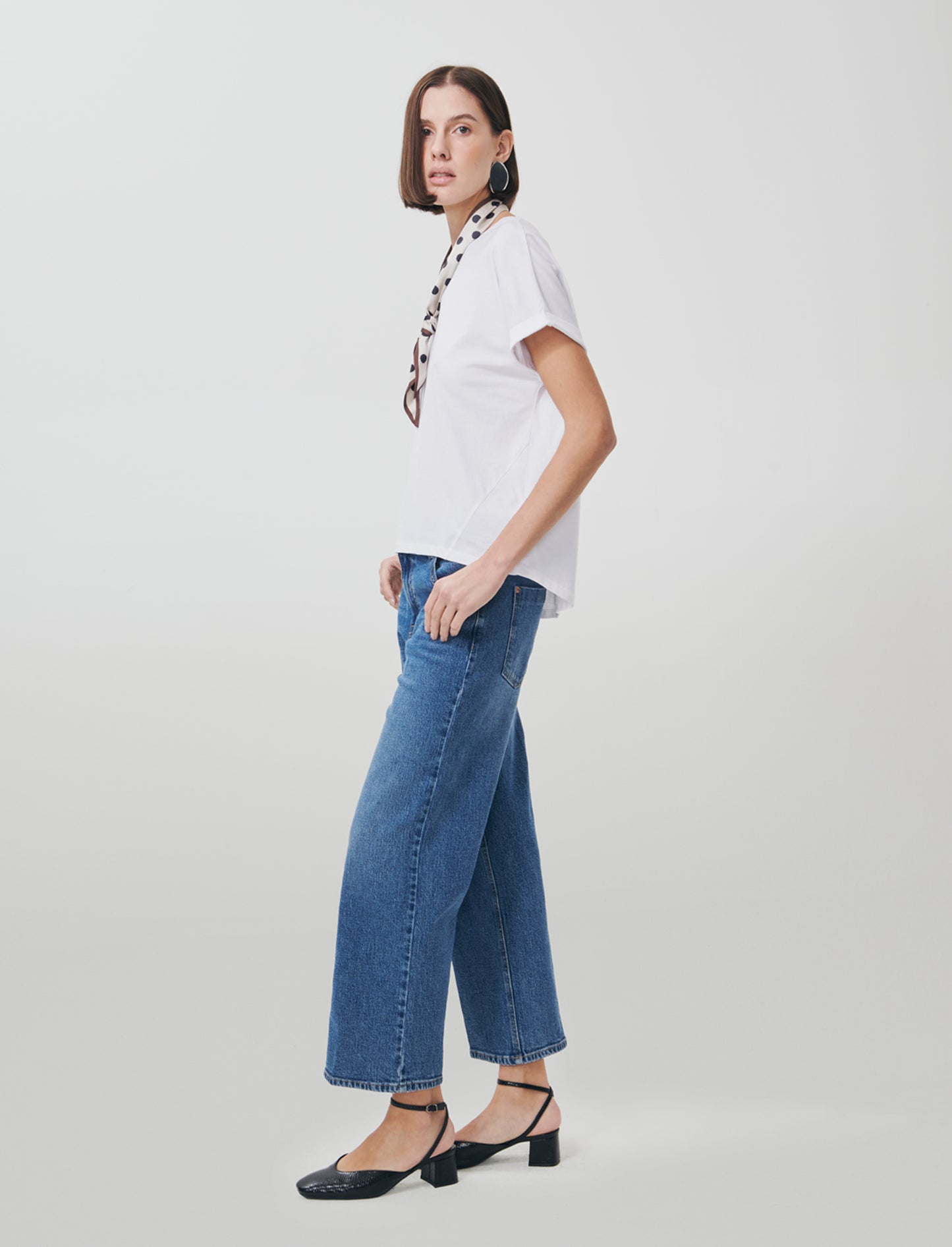 T-shirt in cotone con foulard incluso - Bianco