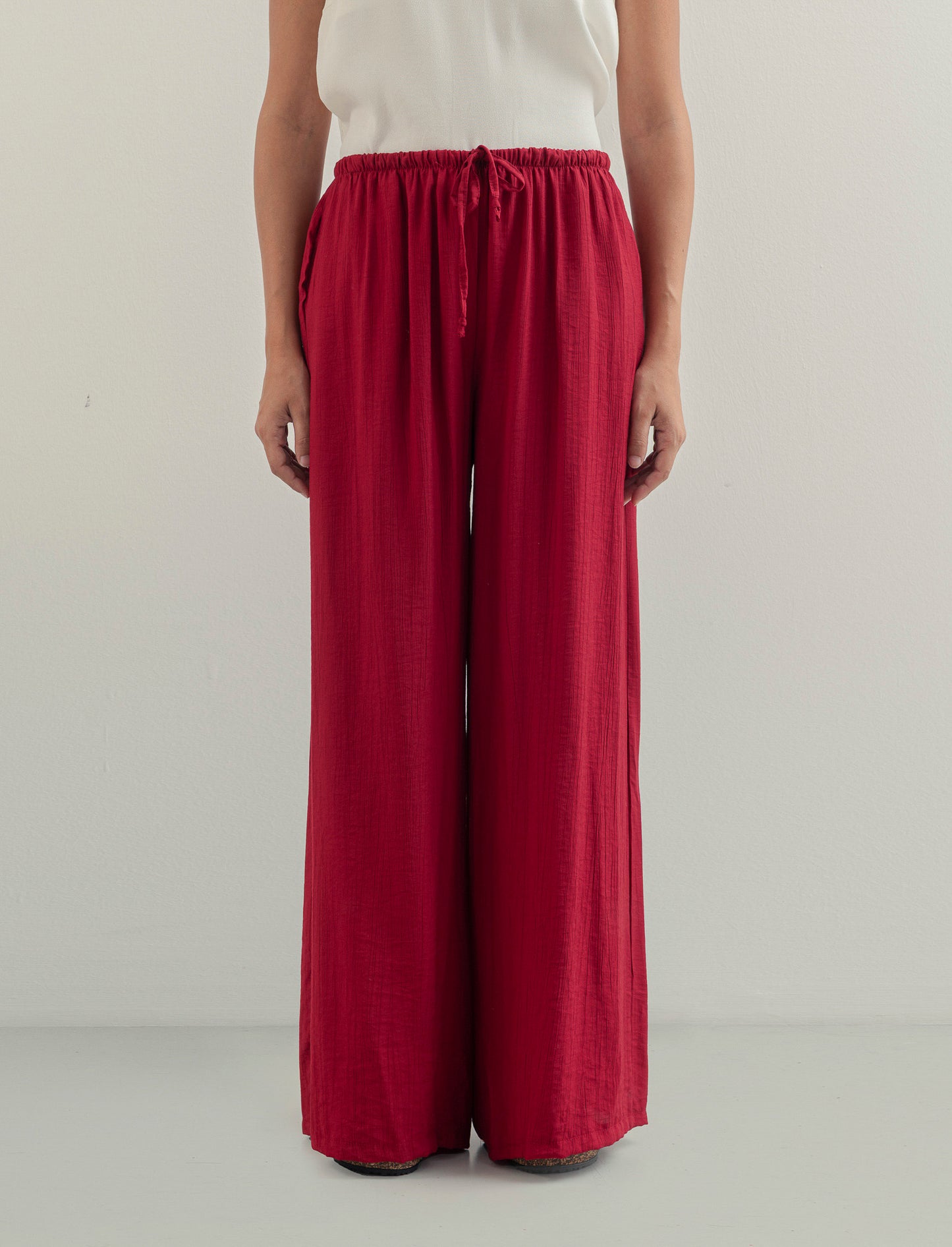 Pantalone largo con coulisse sottile - Rosso india